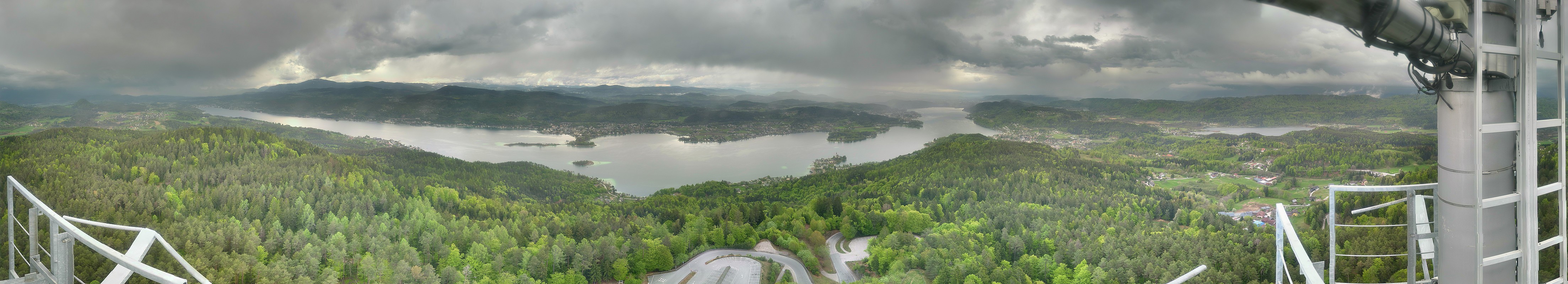 Archiv Foto Webcam Aussichtsturm Pyramidenkogel - Blick auf den Wörthersee