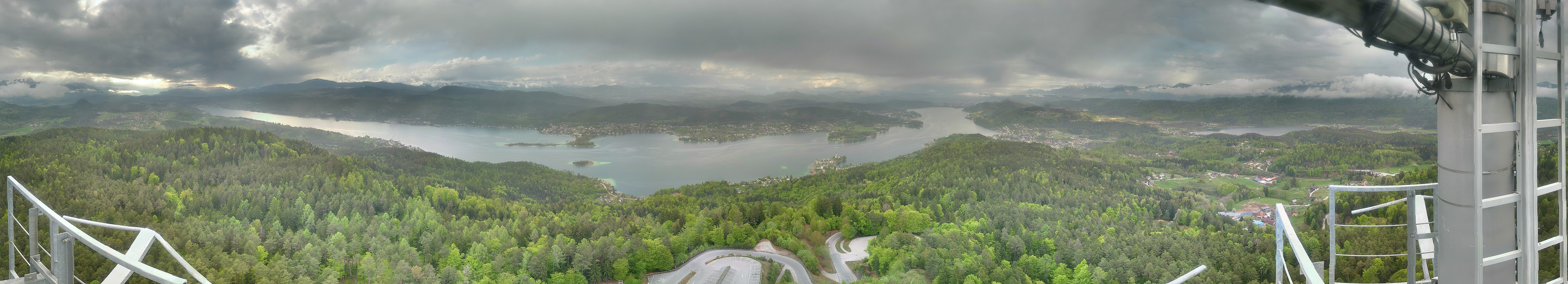 Archiv Foto Webcam Aussichtsturm Pyramidenkogel - Blick auf den Wörthersee