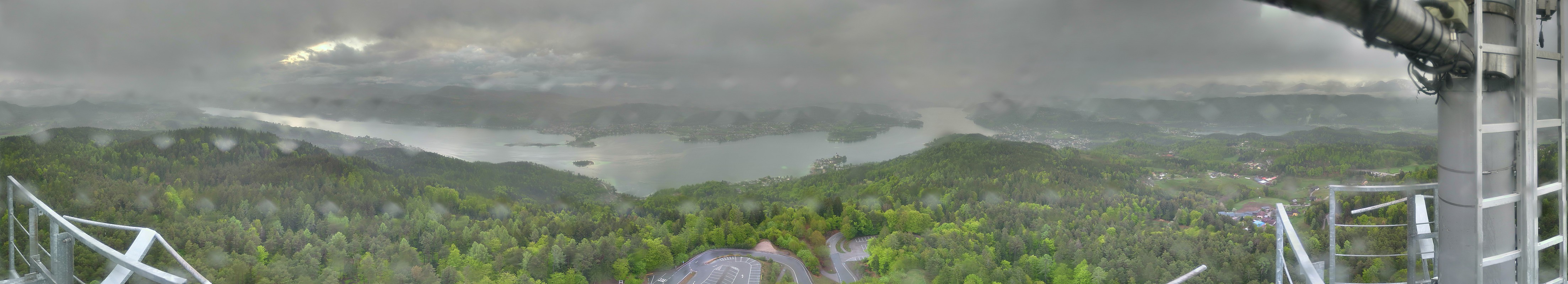 Archiv Foto Webcam Aussichtsturm Pyramidenkogel - Blick auf den Wörthersee