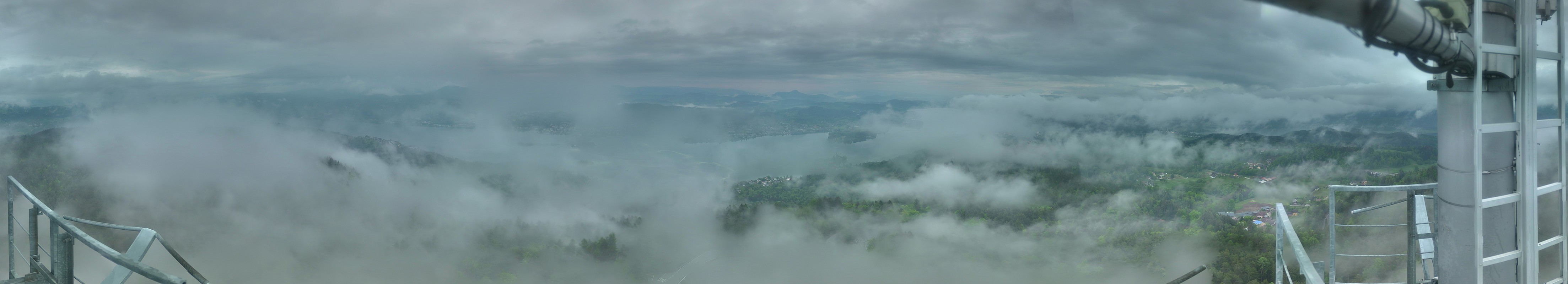 Archiv Foto Webcam Aussichtsturm Pyramidenkogel - Blick auf den Wörthersee