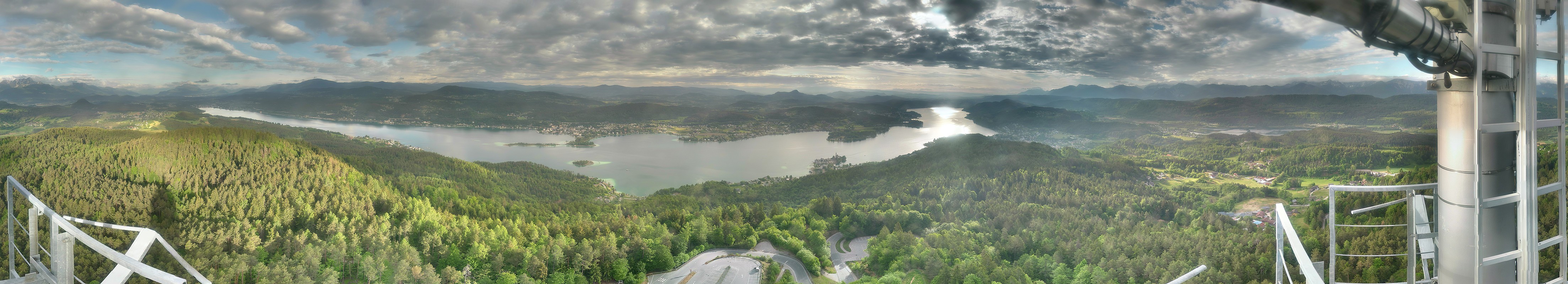 Archiv Foto Webcam Aussichtsturm Pyramidenkogel - Blick auf den Wörthersee