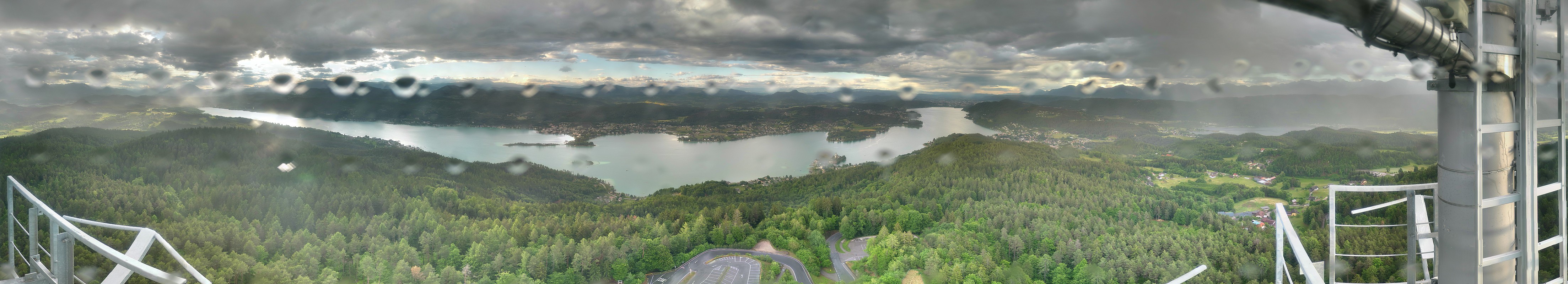 Archiv Foto Webcam Aussichtsturm Pyramidenkogel - Blick auf den Wörthersee