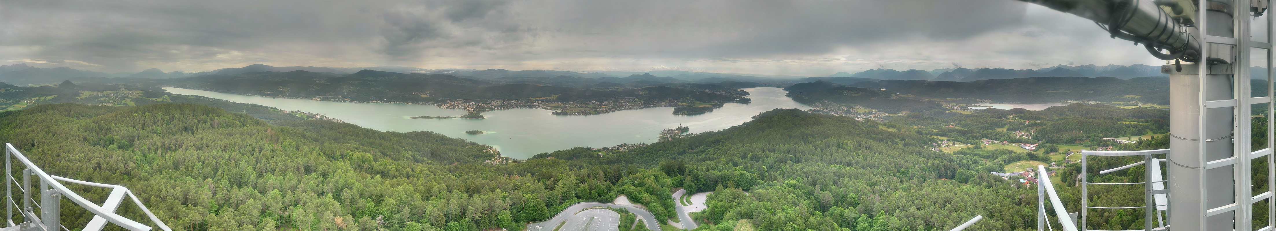 Archiv Foto Webcam Aussichtsturm Pyramidenkogel - Blick auf den Wörthersee