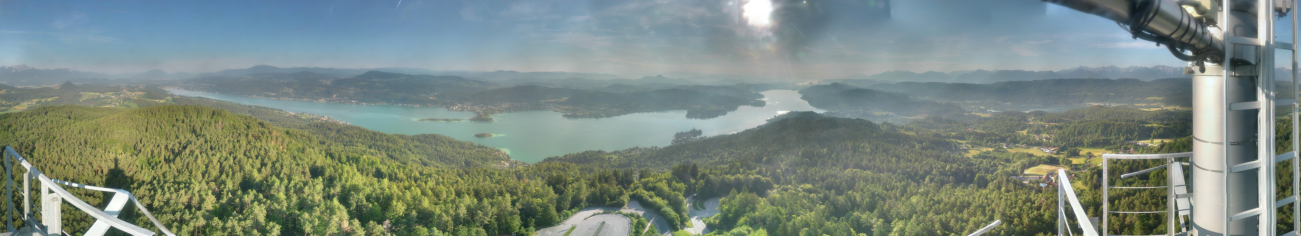 Archiv Foto Webcam Aussichtsturm Pyramidenkogel - Blick auf den Wörthersee