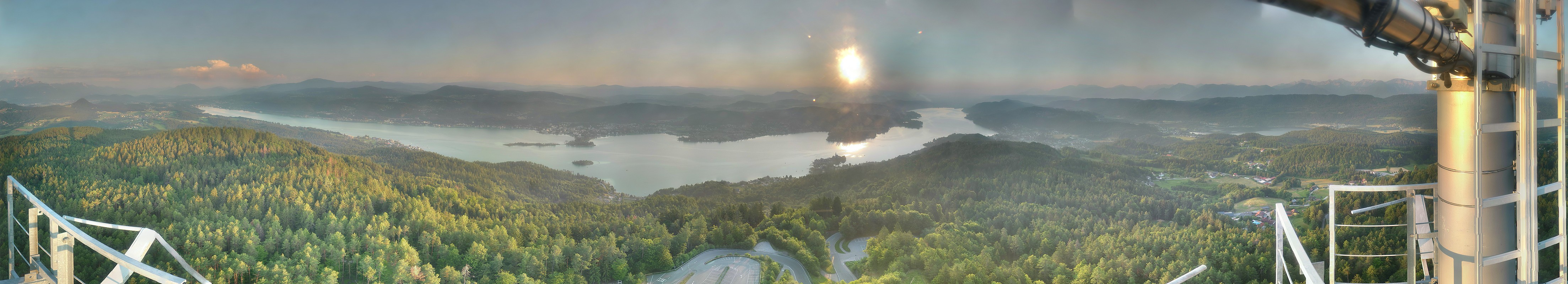 Archiv Foto Webcam Aussichtsturm Pyramidenkogel - Blick auf den Wörthersee