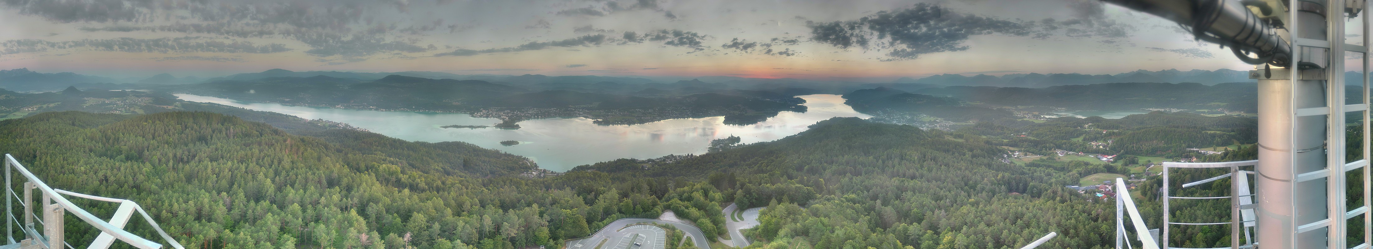 Archiv Foto Webcam Aussichtsturm Pyramidenkogel - Blick auf den Wörthersee