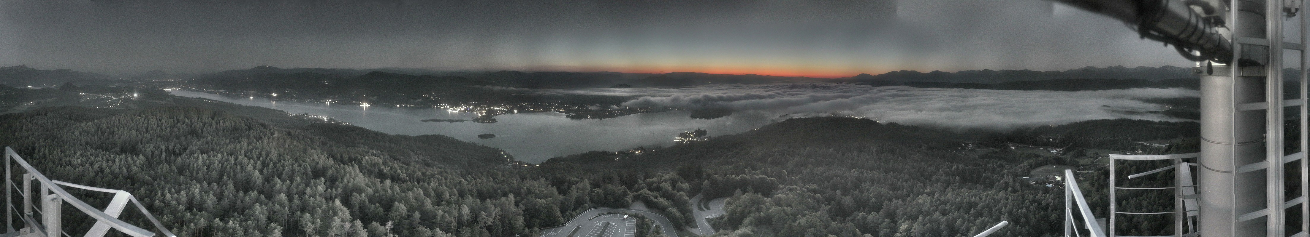 Archiv Foto Webcam Aussichtsturm Pyramidenkogel - Blick auf den Wörthersee