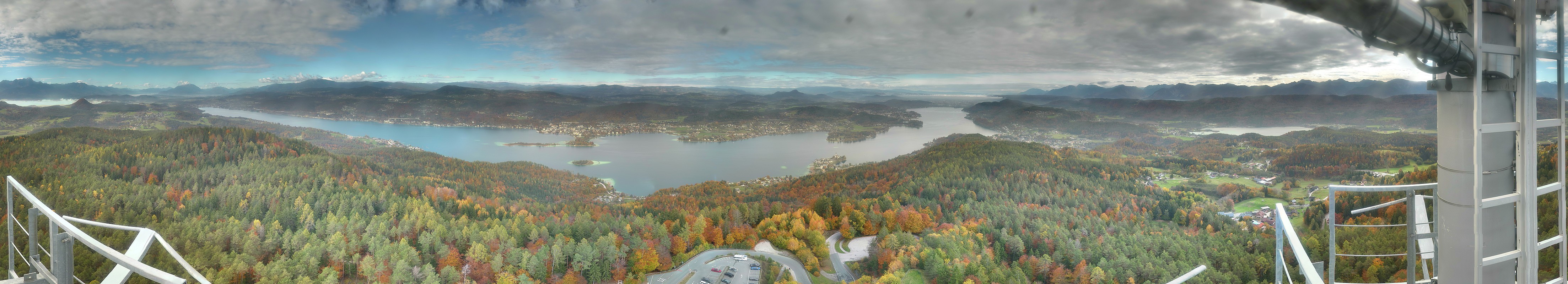 Archiv Foto Webcam Aussichtsturm Pyramidenkogel - Blick auf den Wörthersee