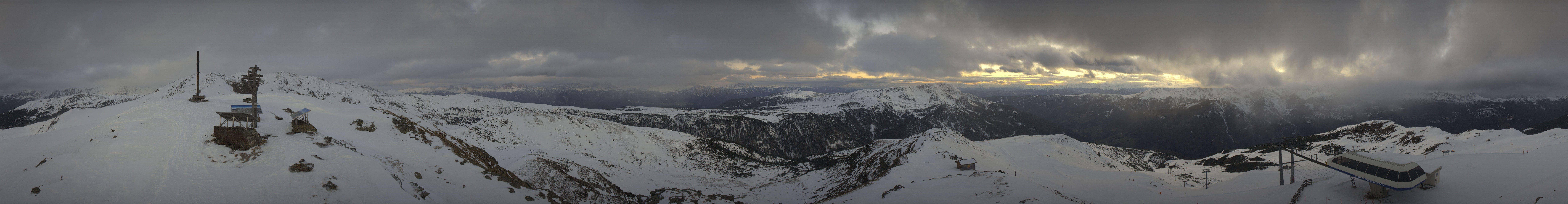 Archived image Webcam Reinswald (Sarn valley)