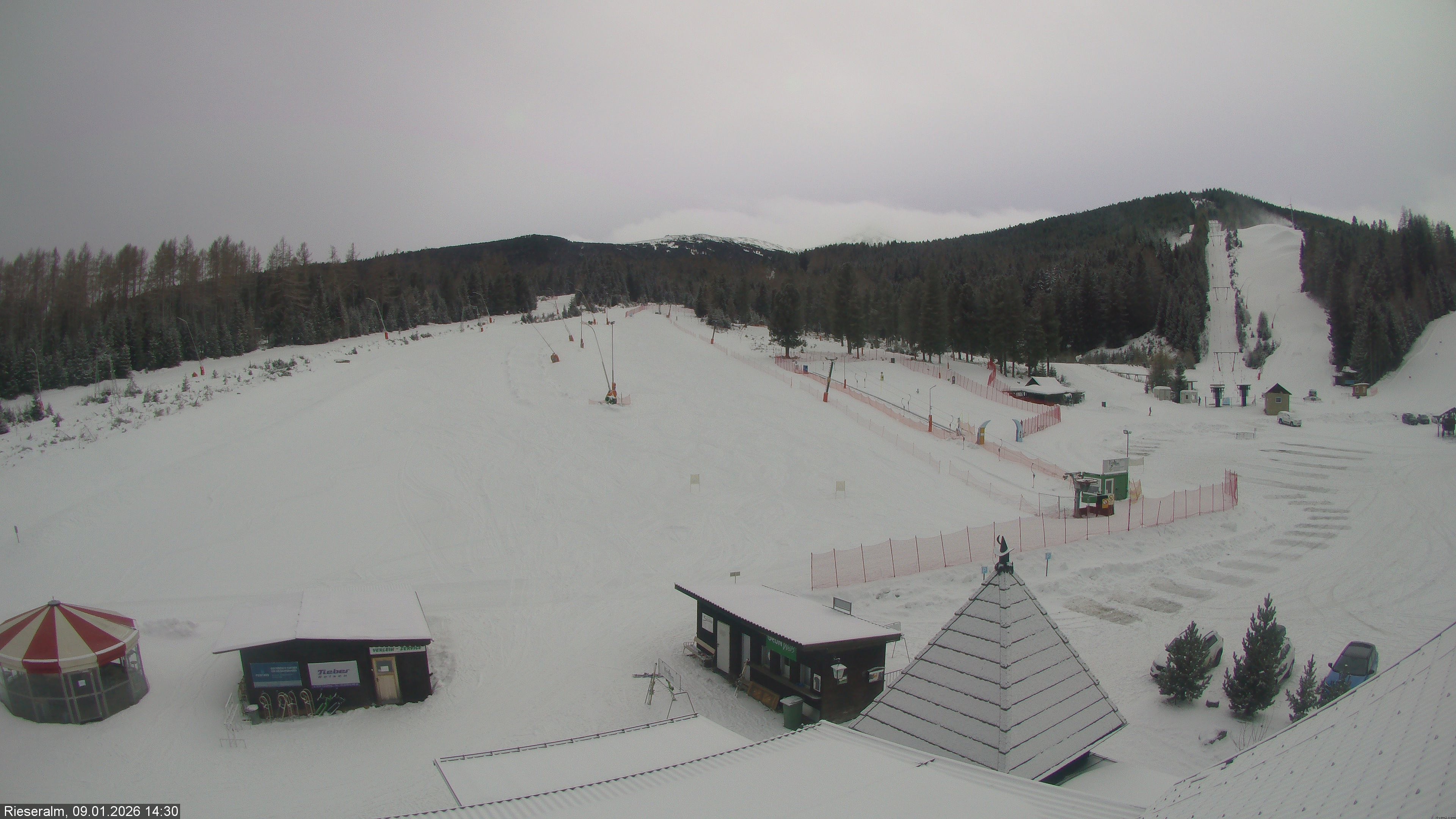 Archived image Webcam Ski resort Rieseralm (Zirbenland)