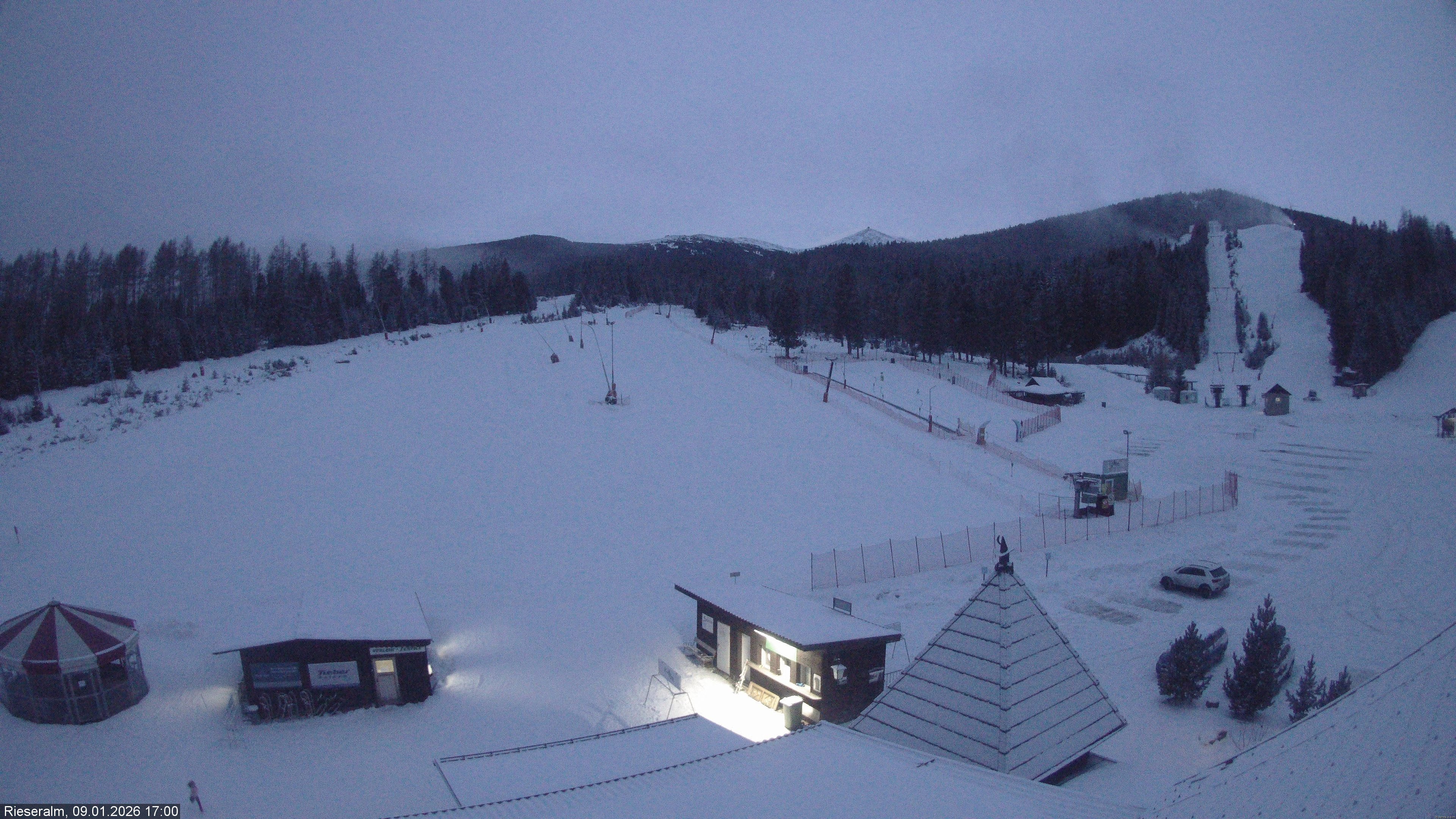 Archived image Webcam Ski resort Rieseralm (Zirbenland)