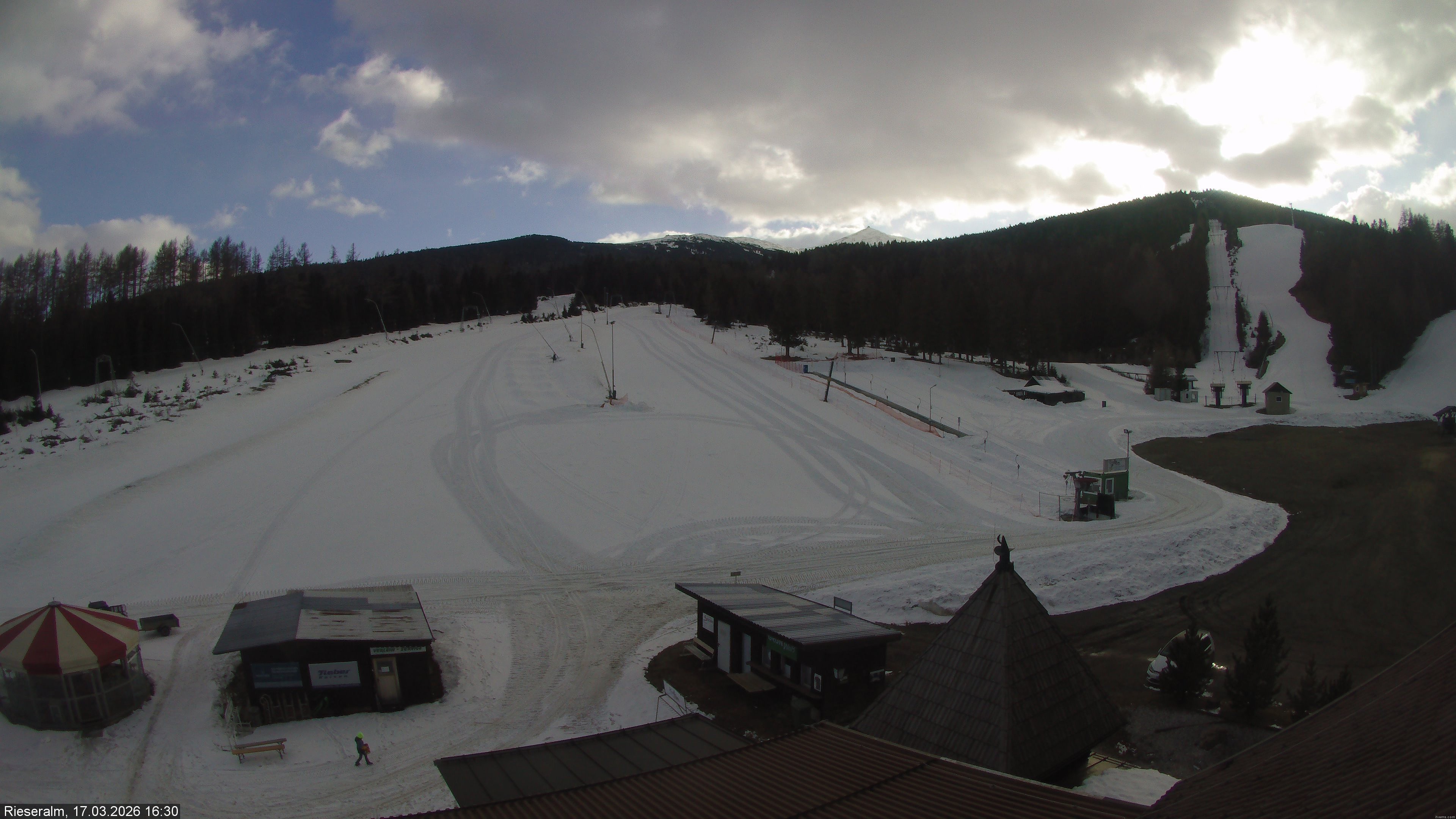 Archiv Foto Webcam Rieseralm im Zirbenland