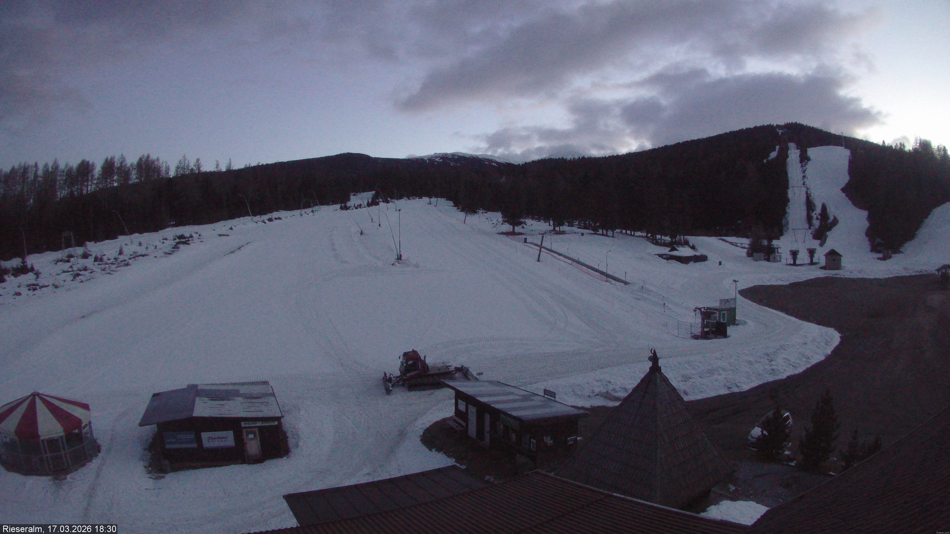 Archiv Foto Webcam Rieseralm im Zirbenland