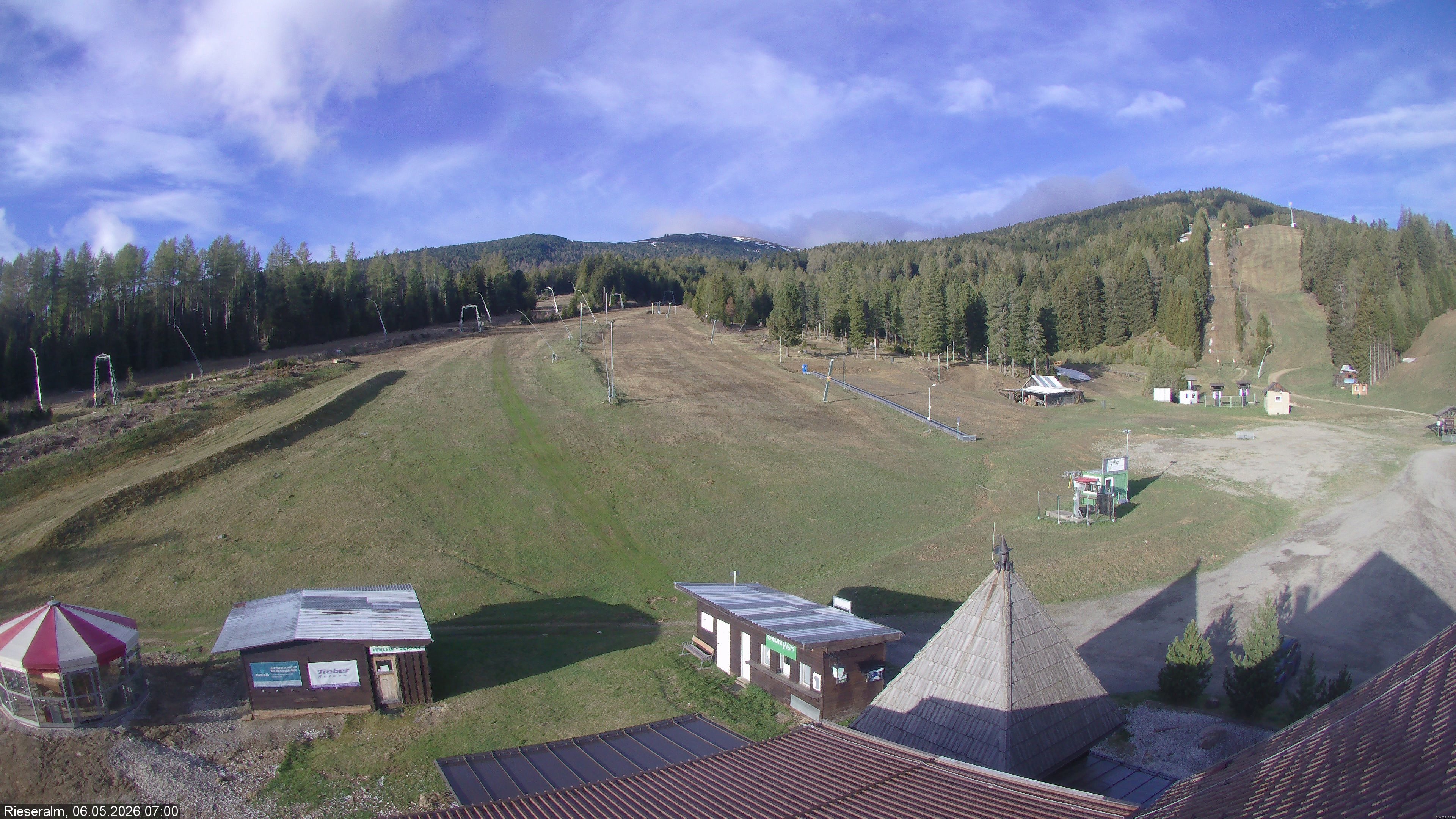 Archived image Webcam Ski resort Rieseralm (Zirbenland)