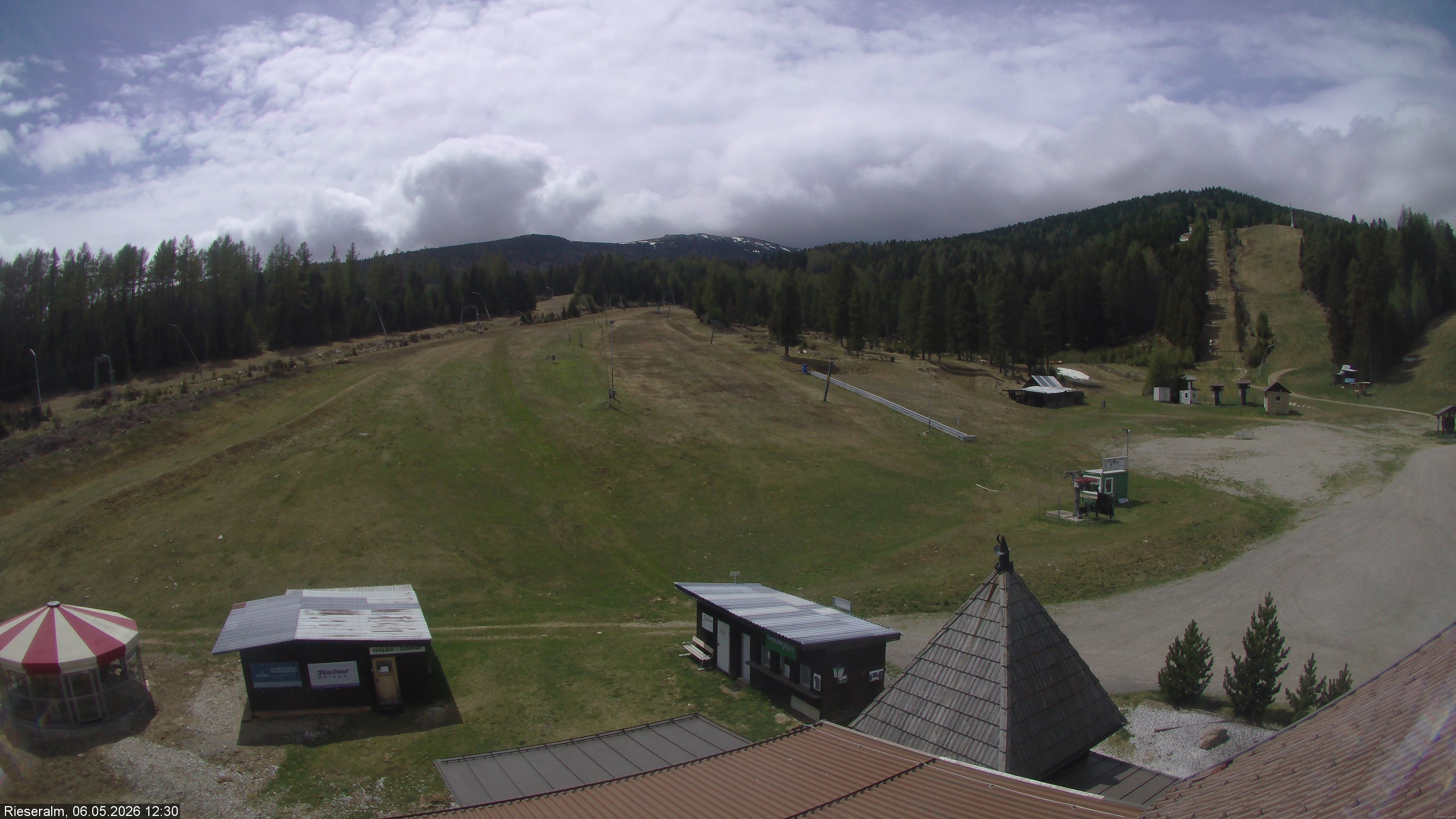 Archived image Webcam Ski resort Rieseralm (Zirbenland)