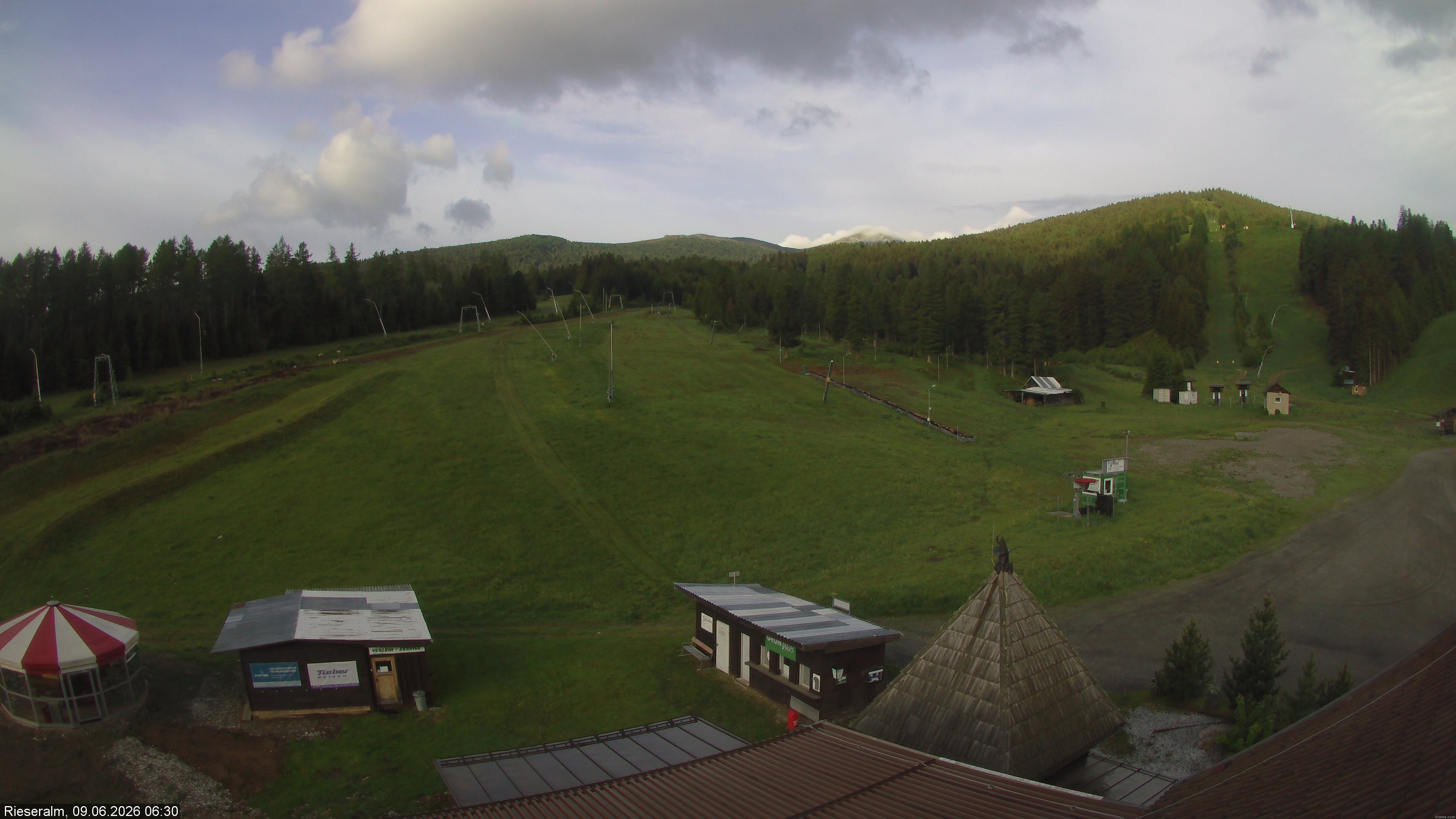 Archiv Foto Webcam Rieseralm im Zirbenland