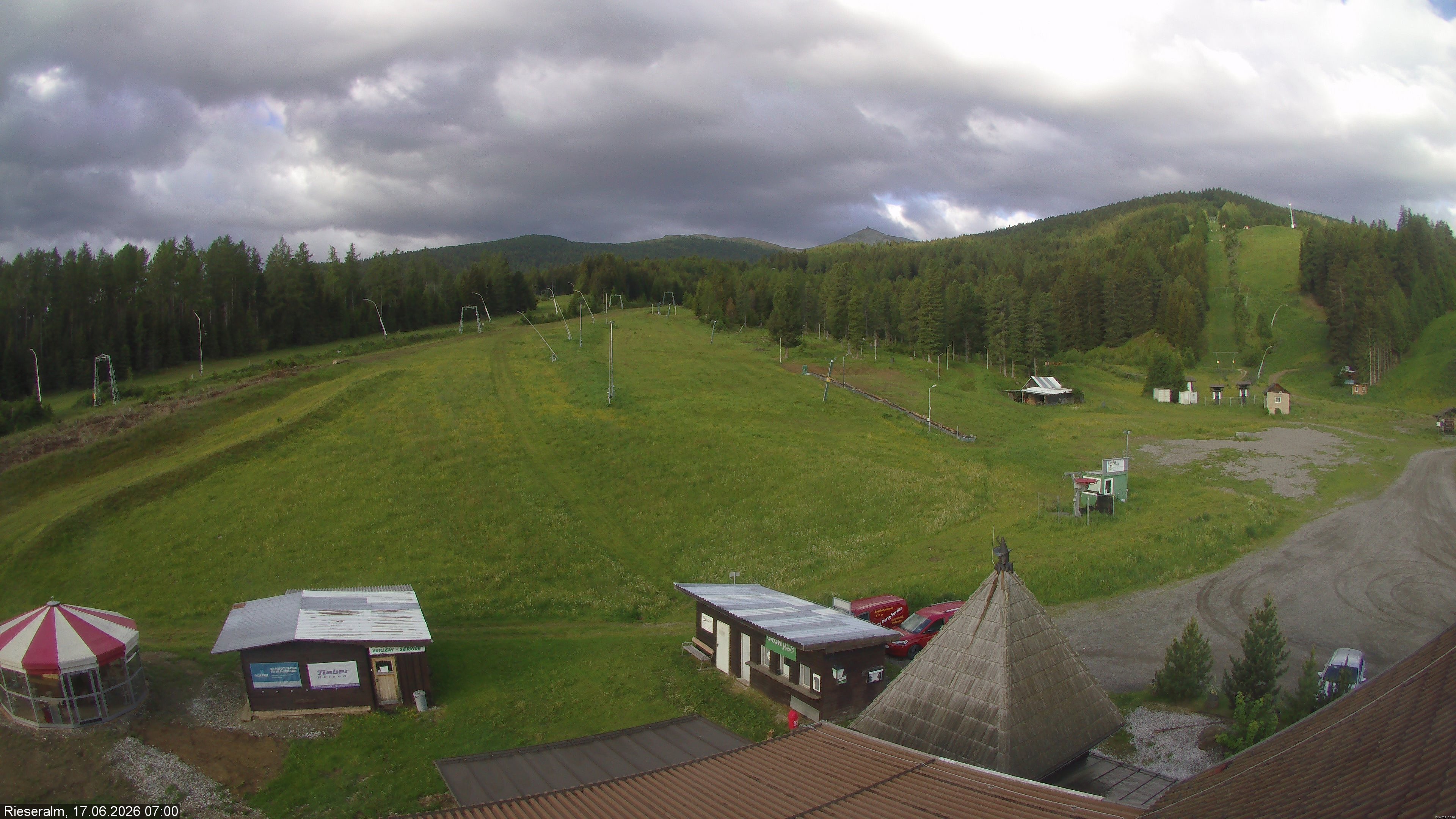 Archiv Foto Webcam Rieseralm im Zirbenland