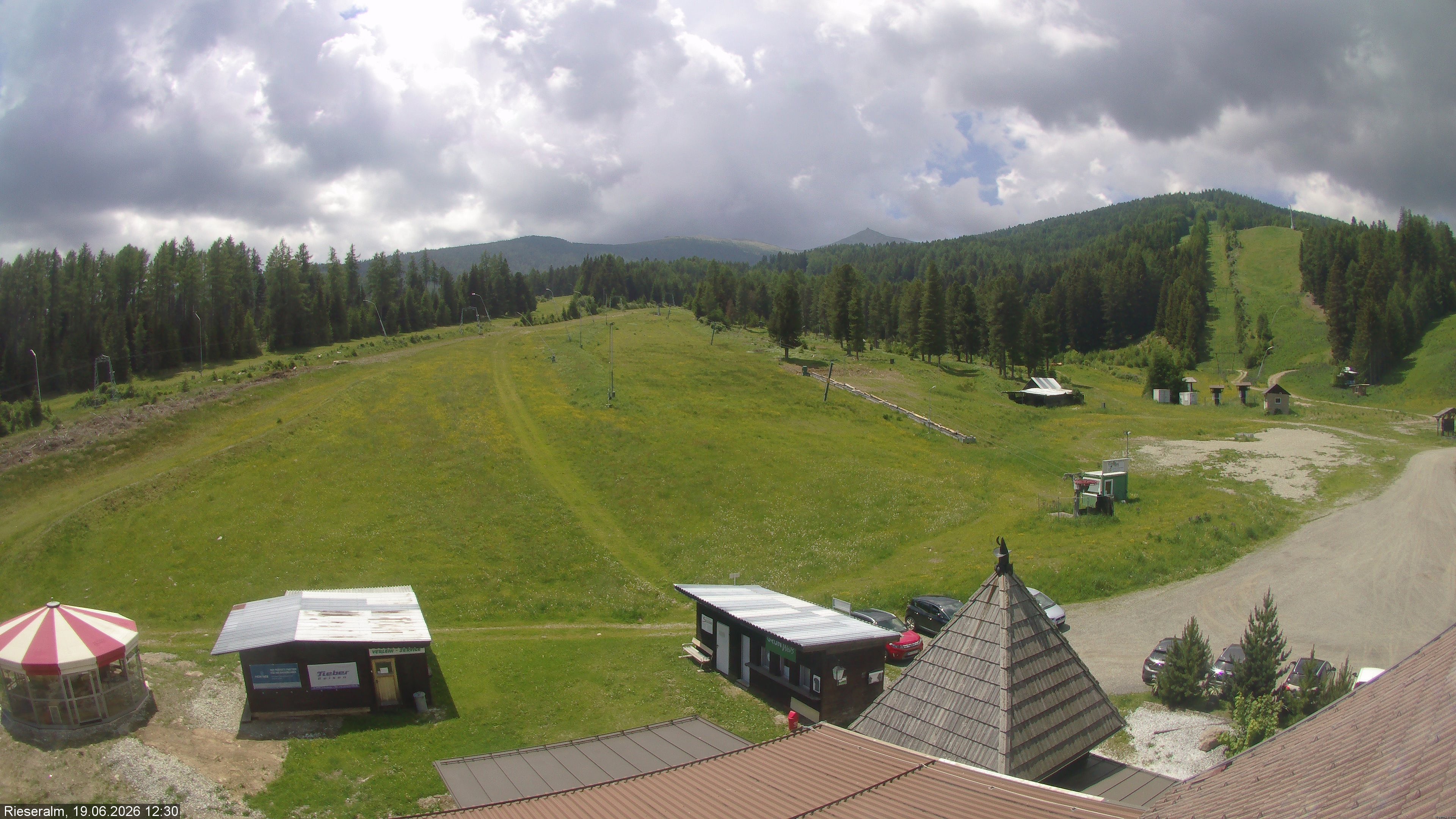 Archiv Foto Webcam Rieseralm im Zirbenland