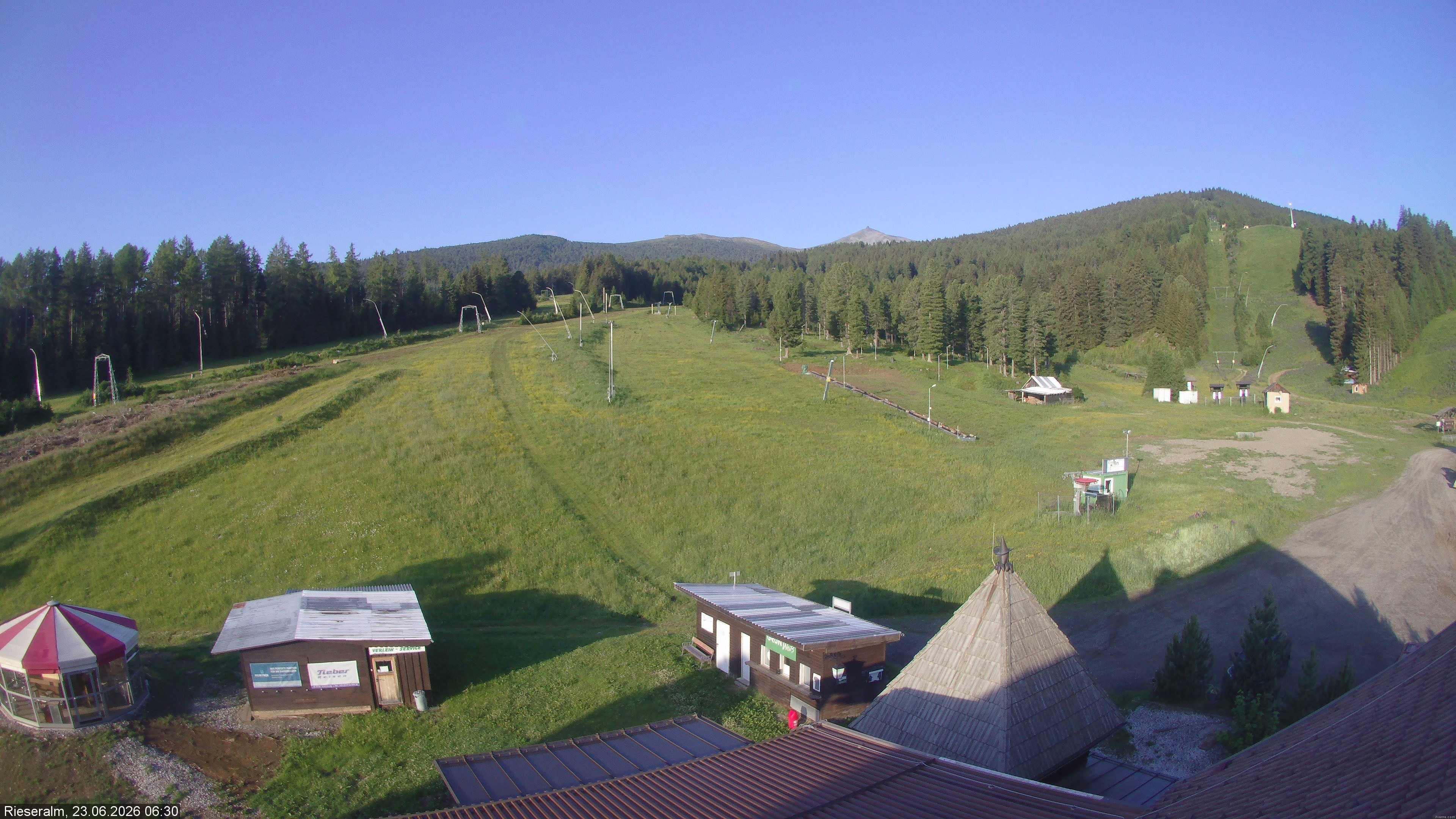 Archiv Foto Webcam Rieseralm im Zirbenland