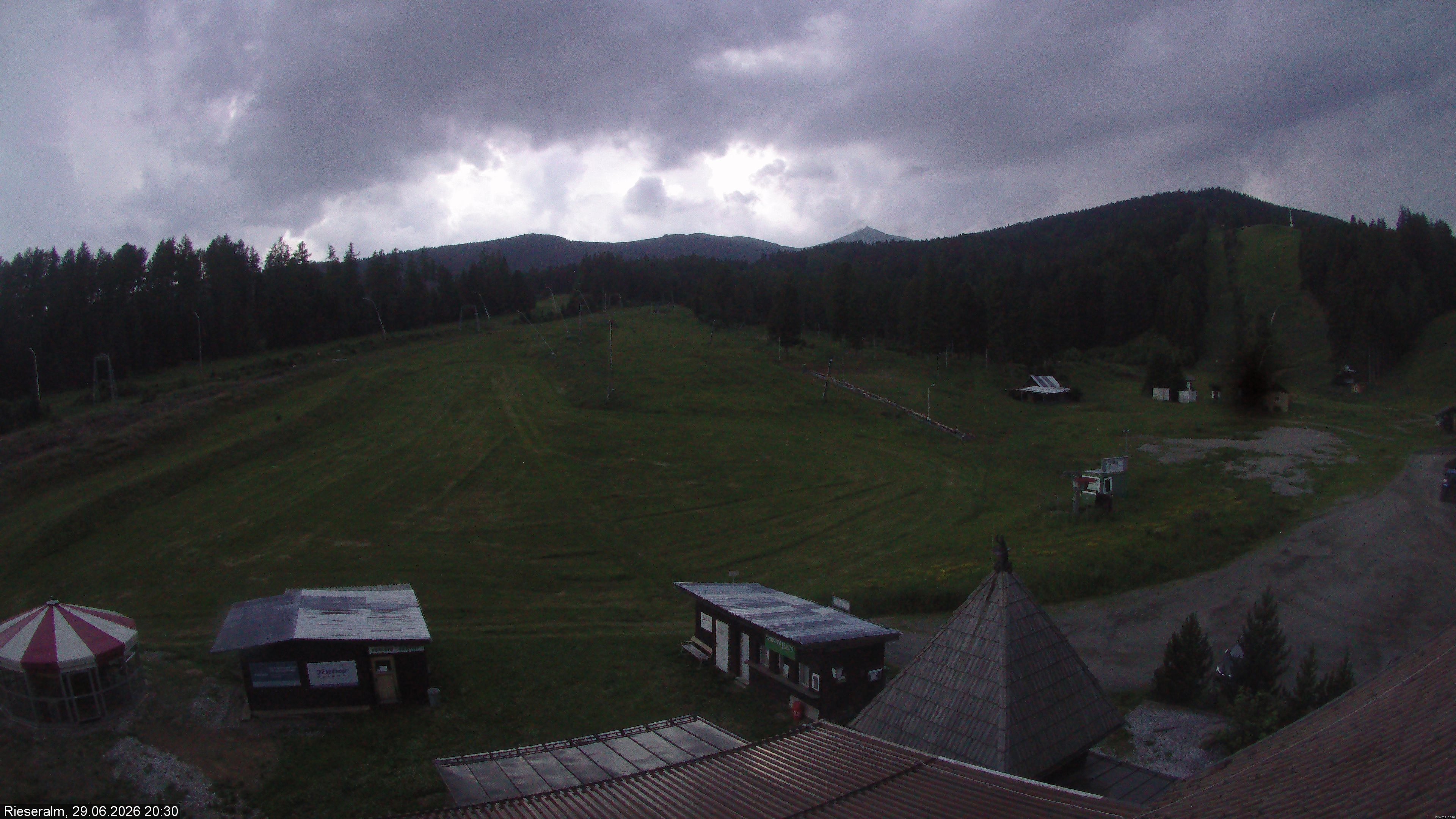 Archiv Foto Webcam Rieseralm im Zirbenland