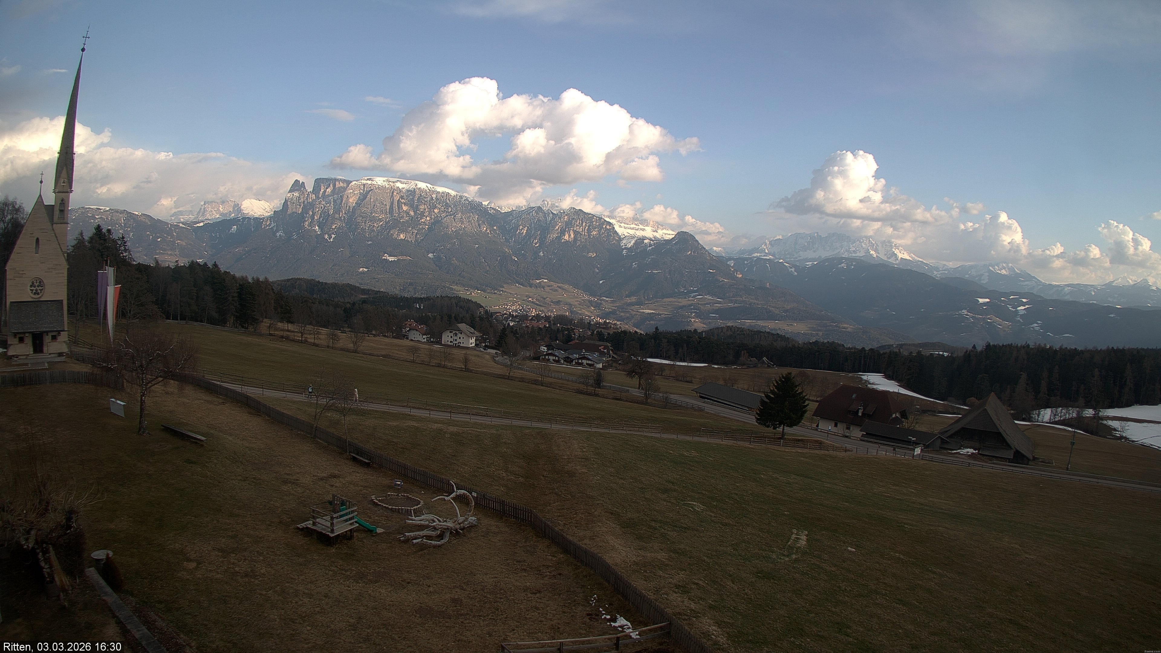 Archiv Foto Webcam Ritten bei Bozen, Südtirol