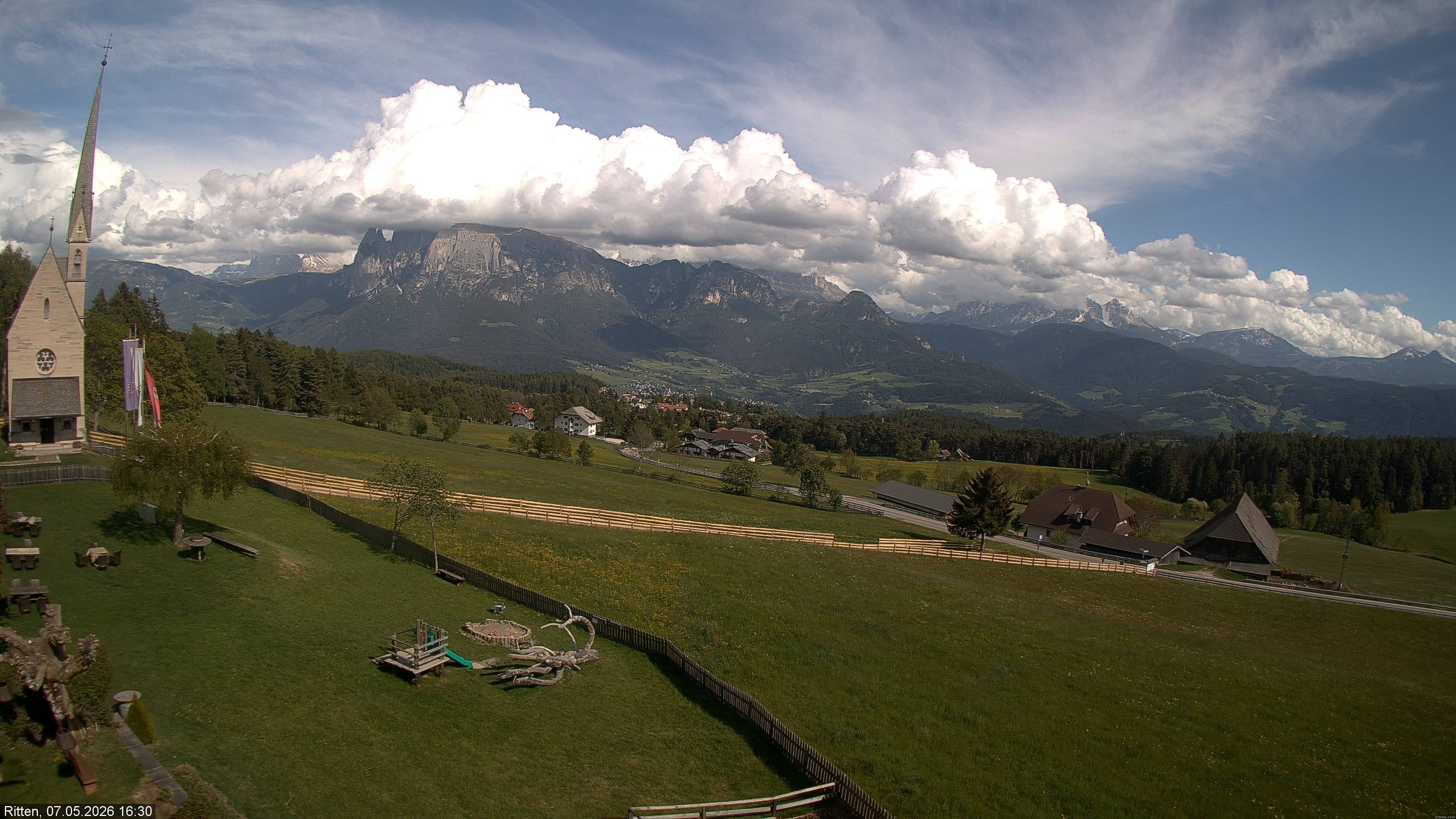 Archiv Foto Webcam Ritten bei Bozen, Südtirol