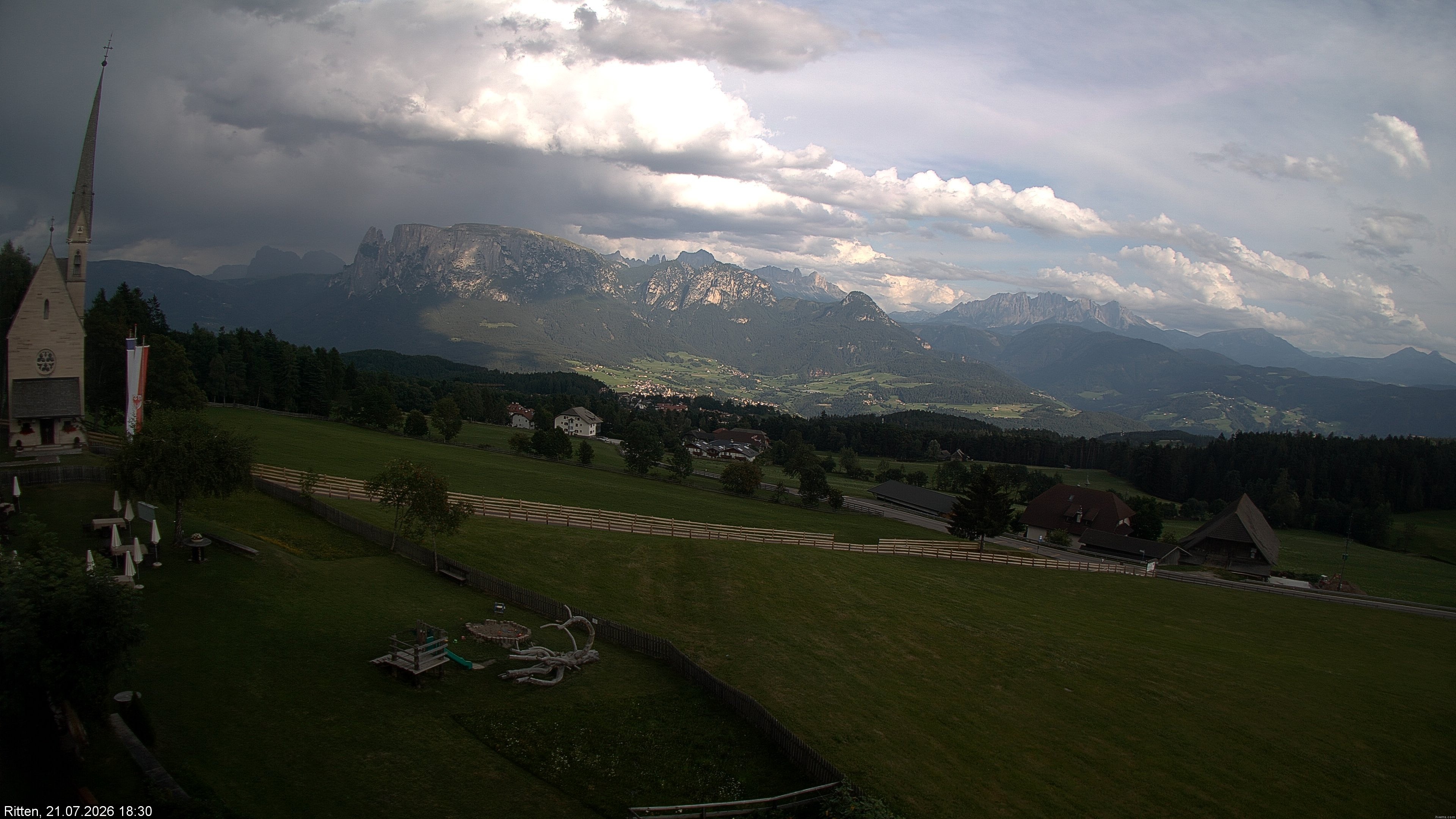 Archiv Foto Webcam Ritten bei Bozen, Südtirol