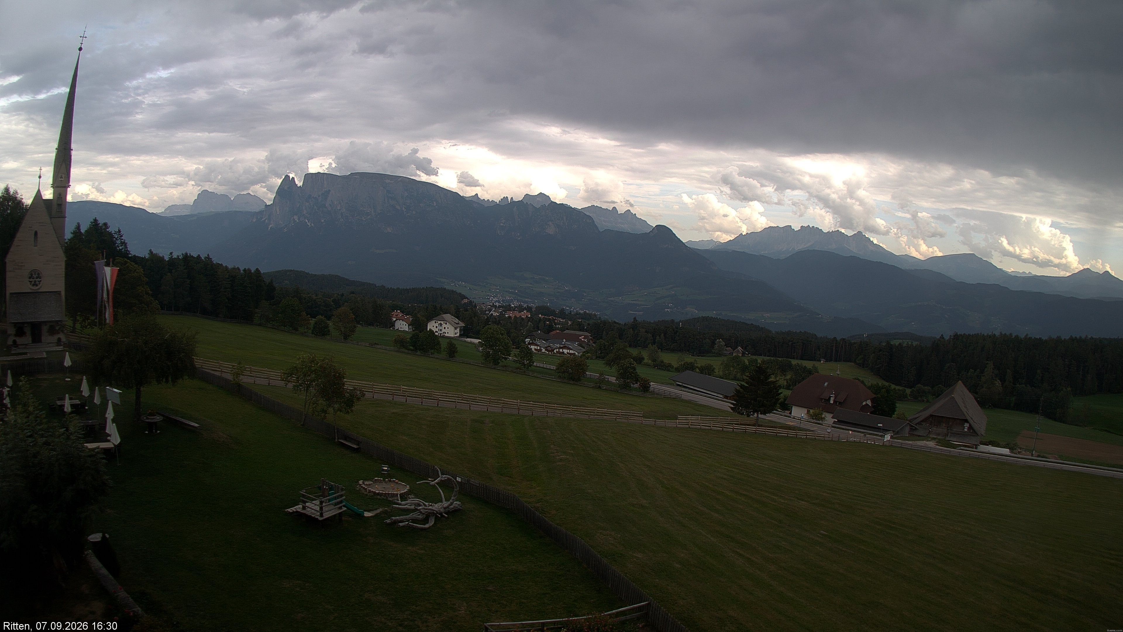 Archiv Foto Webcam Ritten bei Bozen, Südtirol
