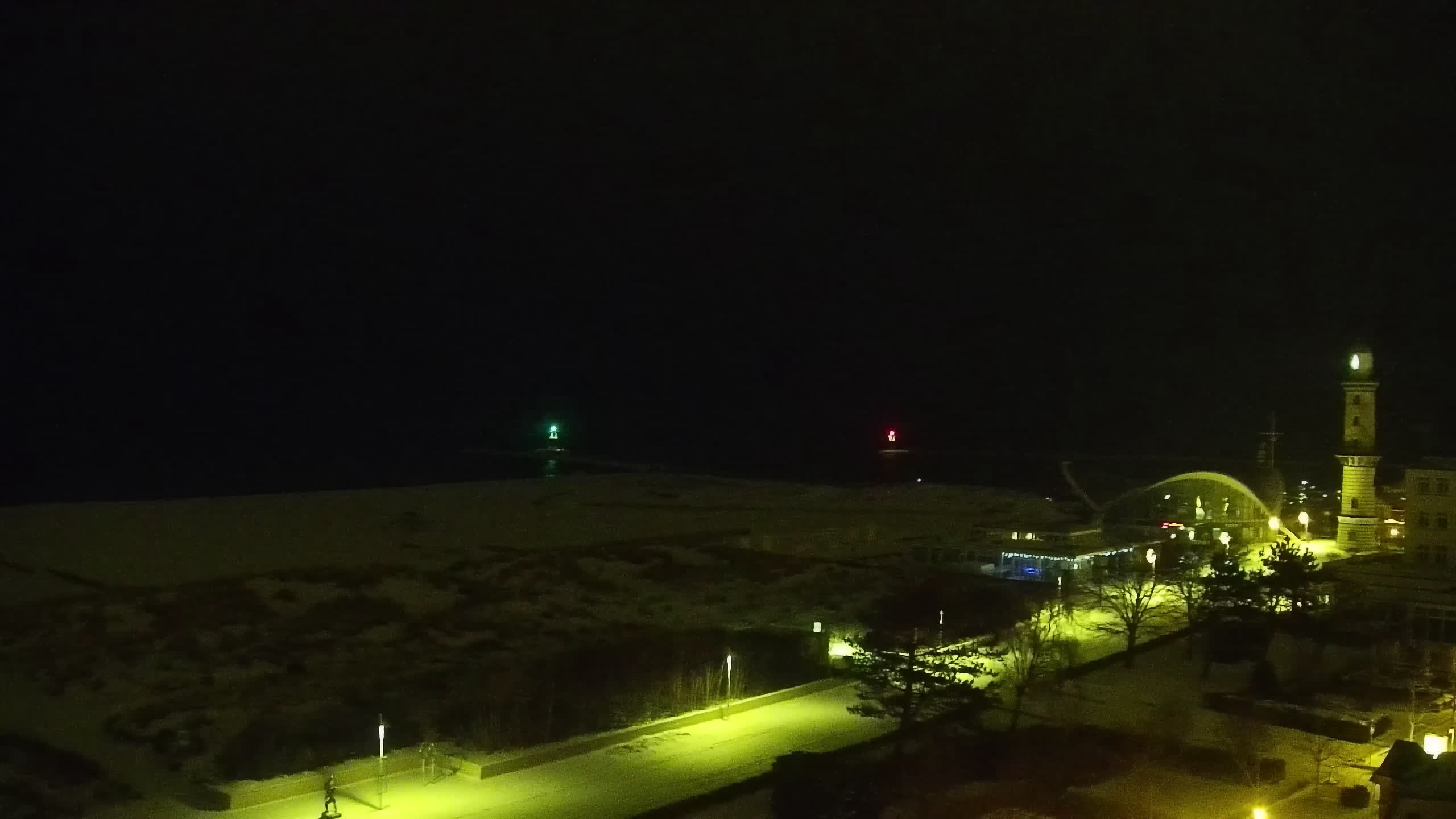 Archiv Foto Webcam Strand Warnemünde an der Ostsee