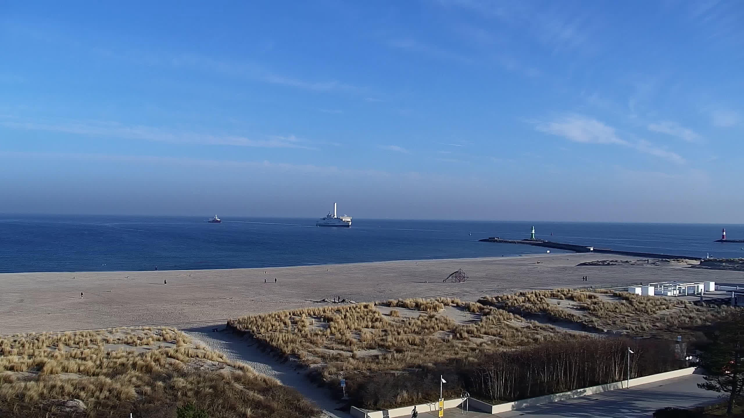 Archiv Foto Webcam Strand Warnemünde an der Ostsee