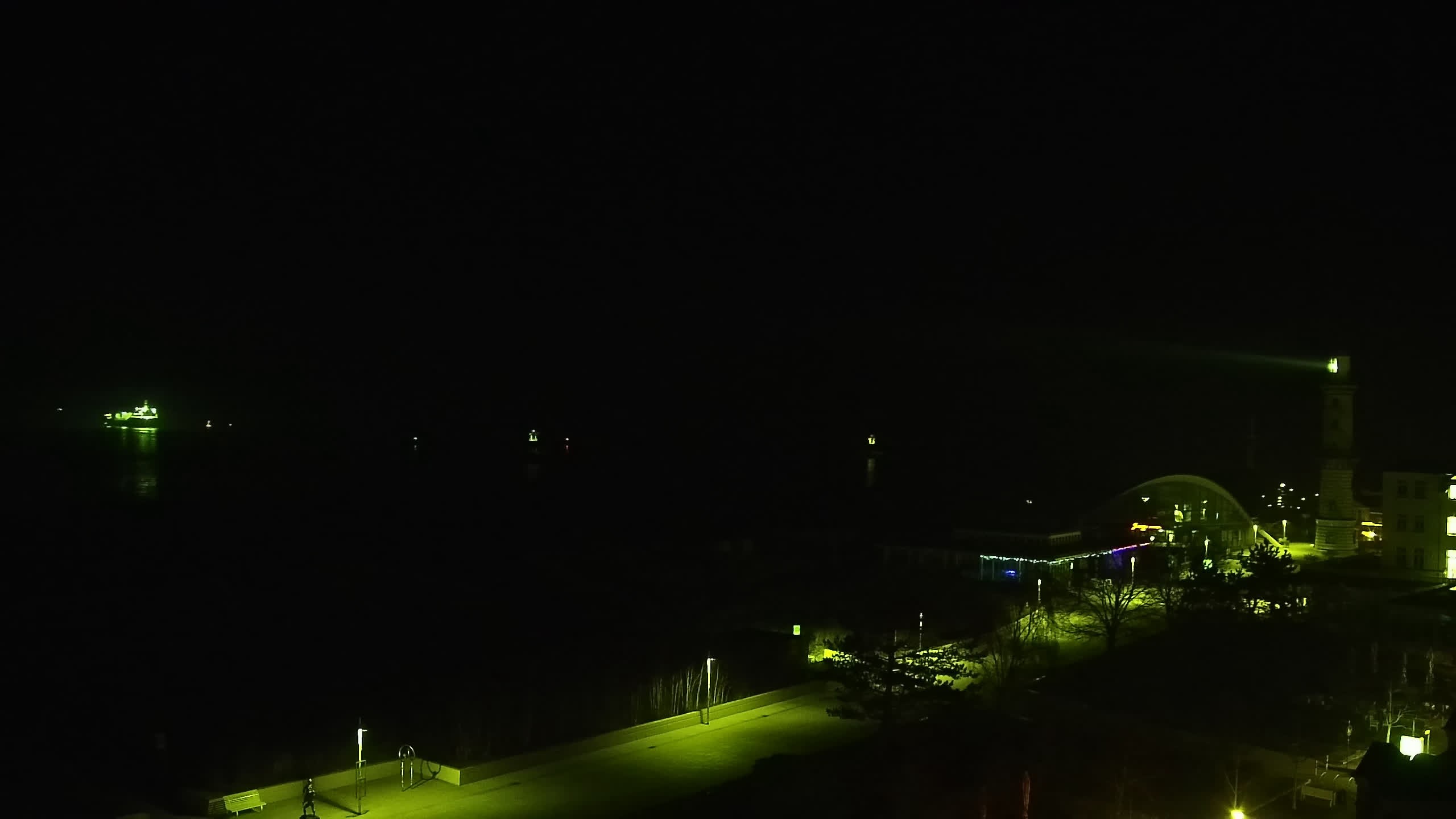 Archiv Foto Webcam Strand Warnemünde an der Ostsee