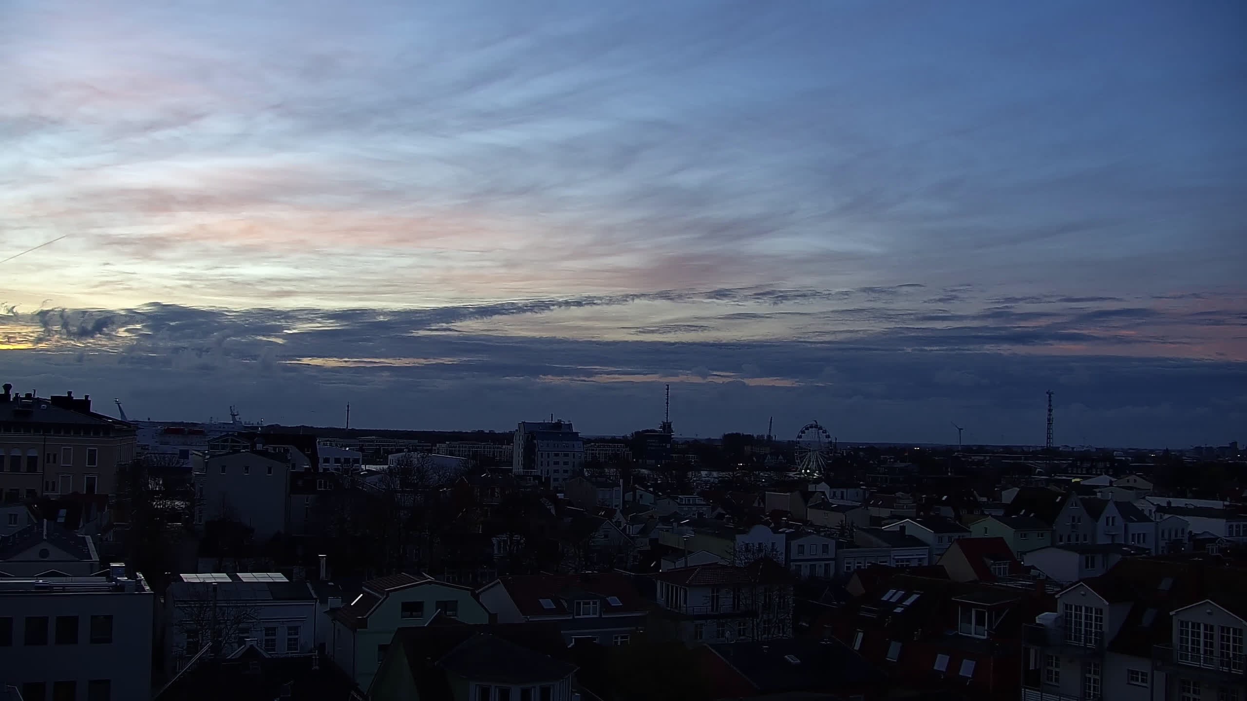 Archiv Foto Webcam Strand Warnemünde an der Ostsee
