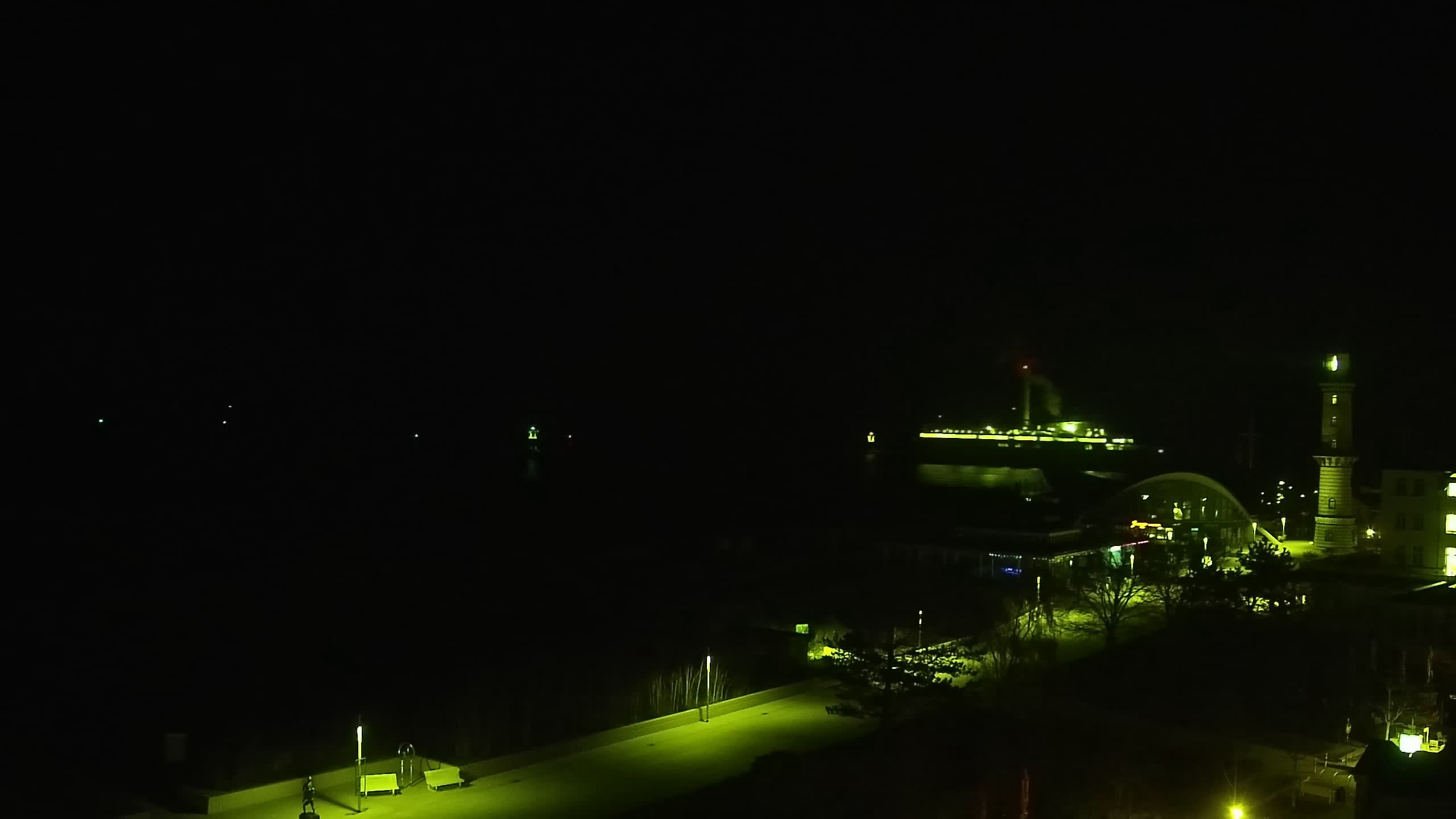 Archiv Foto Webcam Strand Warnemünde an der Ostsee