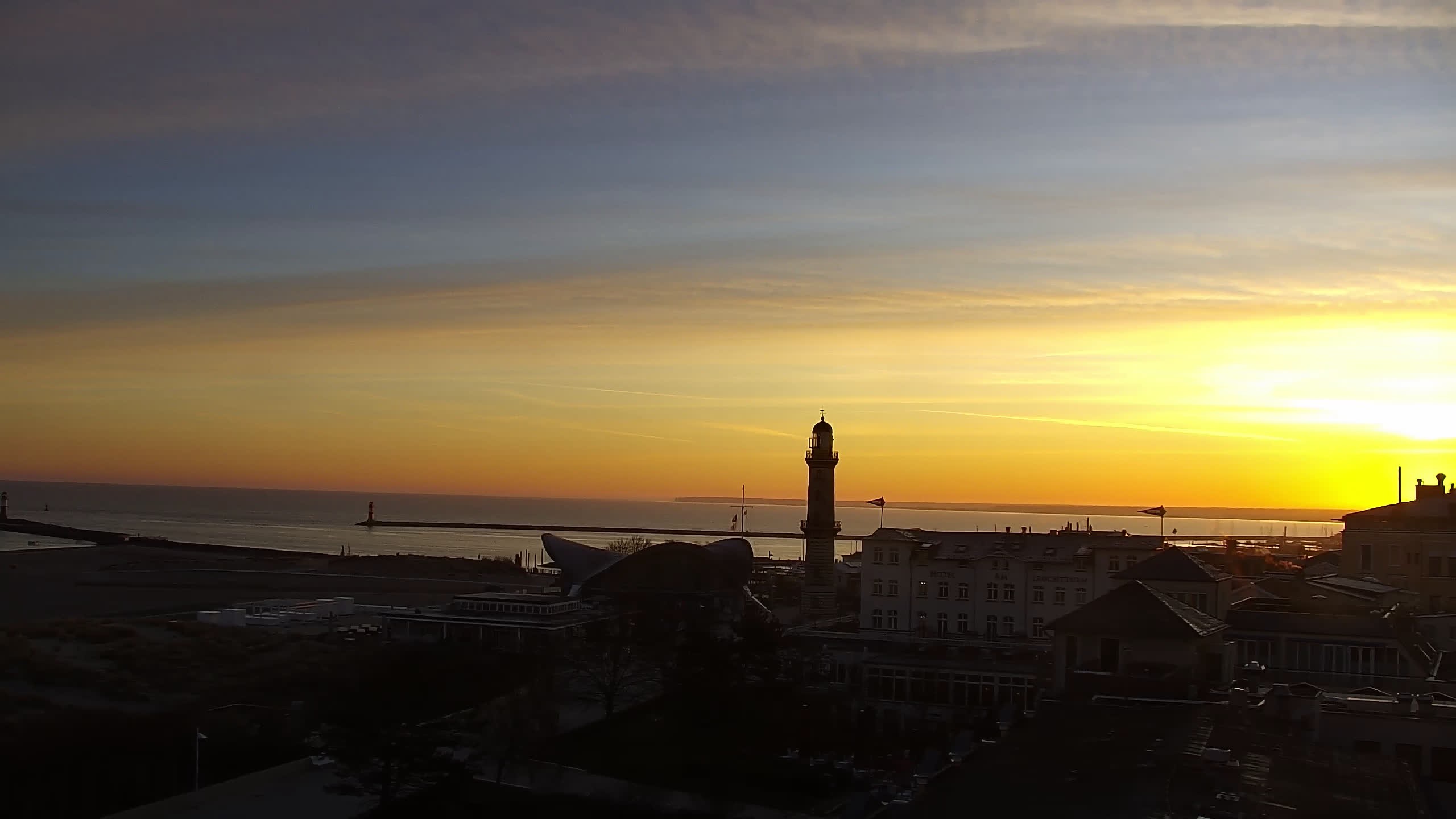 Archiv Foto Webcam Strand Warnemünde an der Ostsee