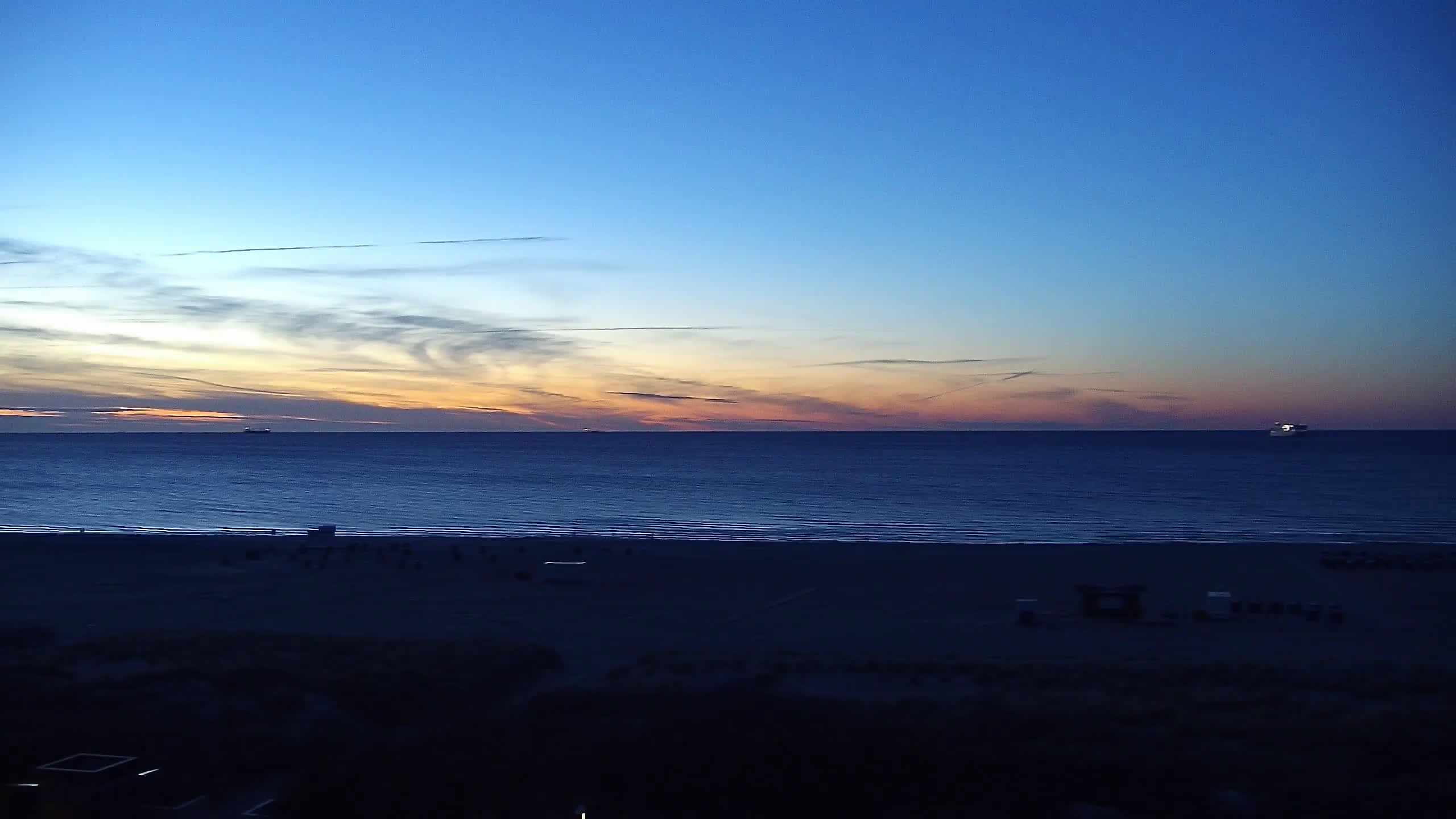 Archiv Foto Webcam Strand Warnemünde an der Ostsee