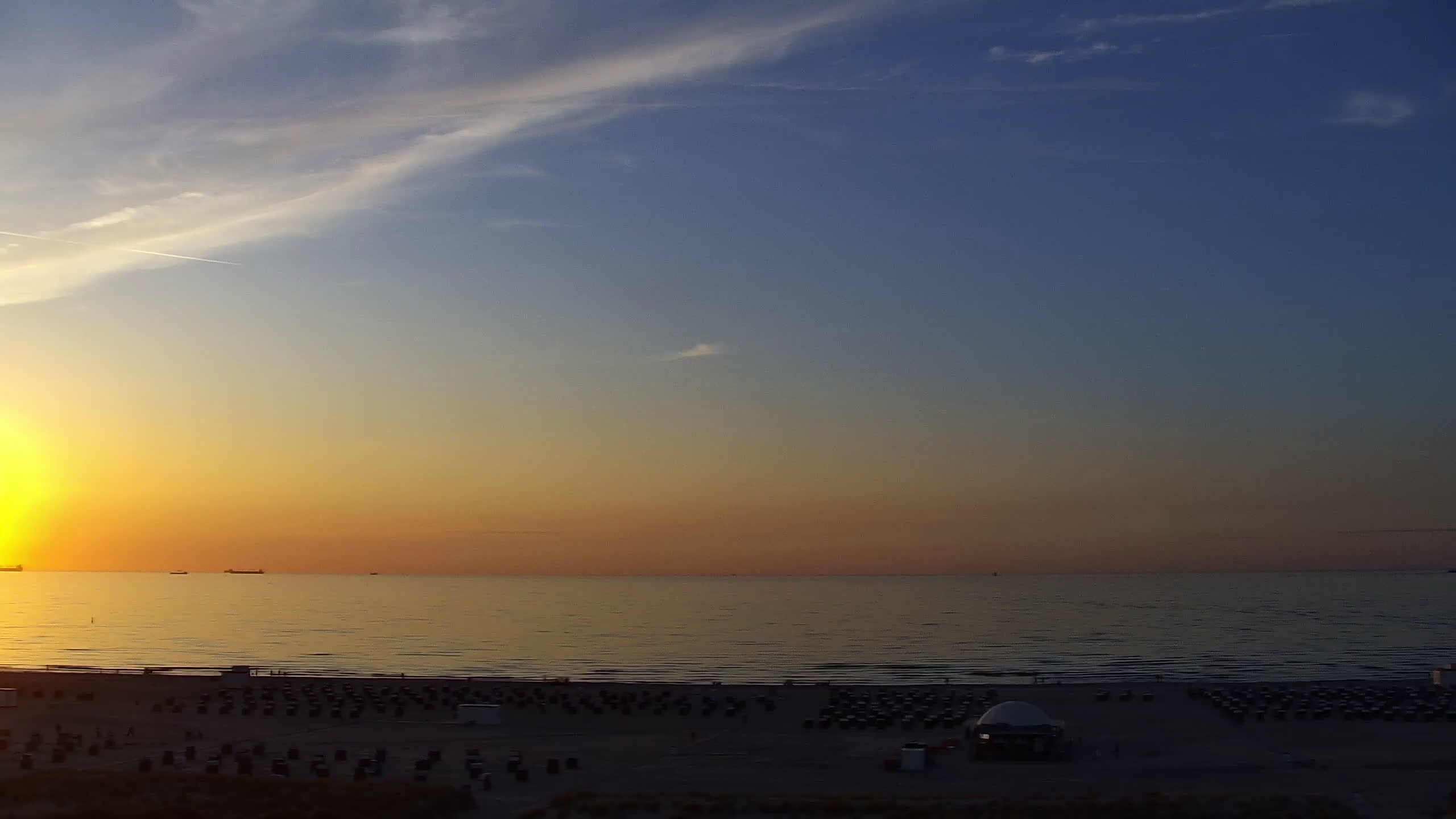 Archiv Foto Webcam Strand Warnemünde an der Ostsee