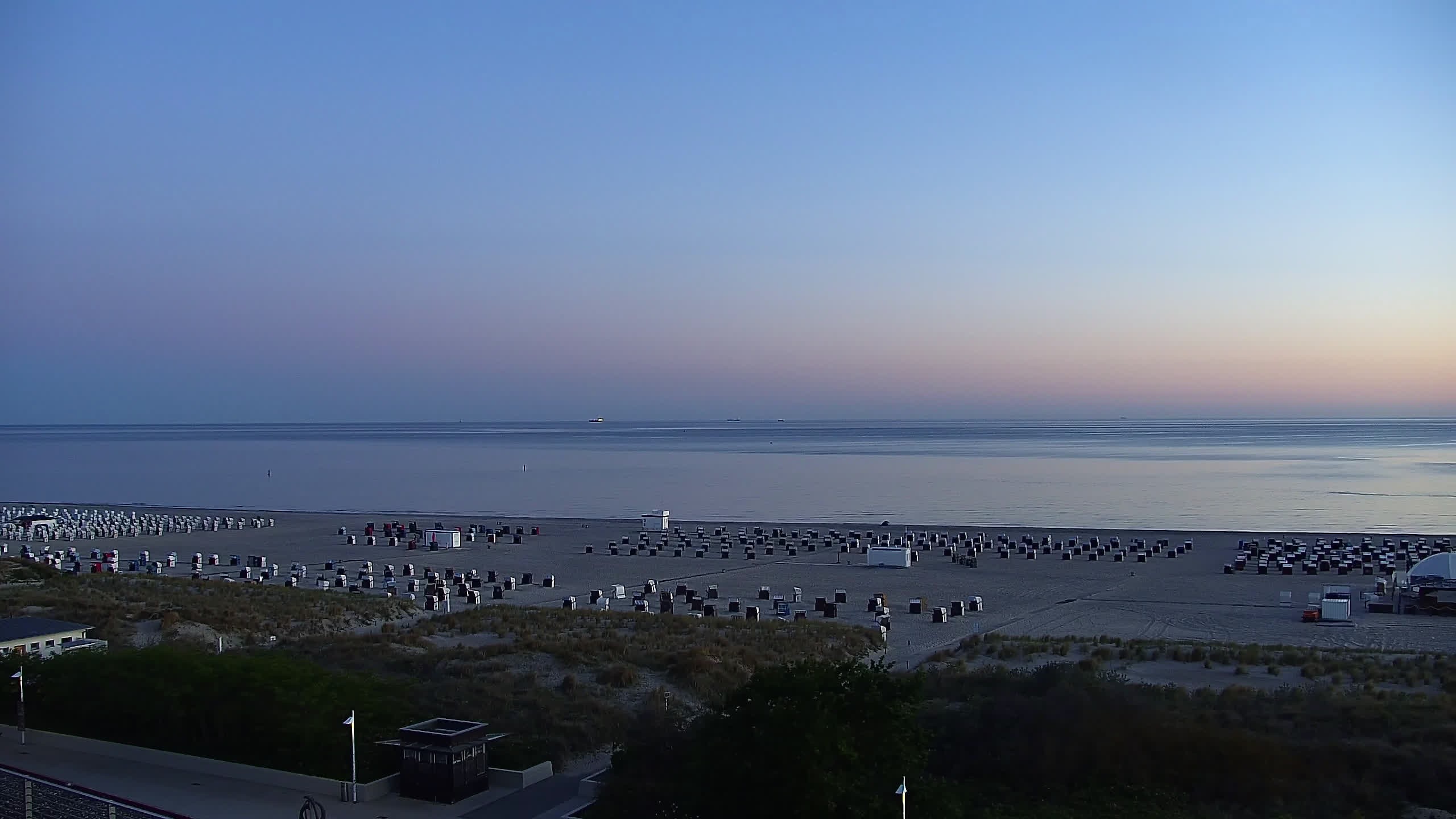 Archiv Foto Webcam Strand Warnemünde an der Ostsee