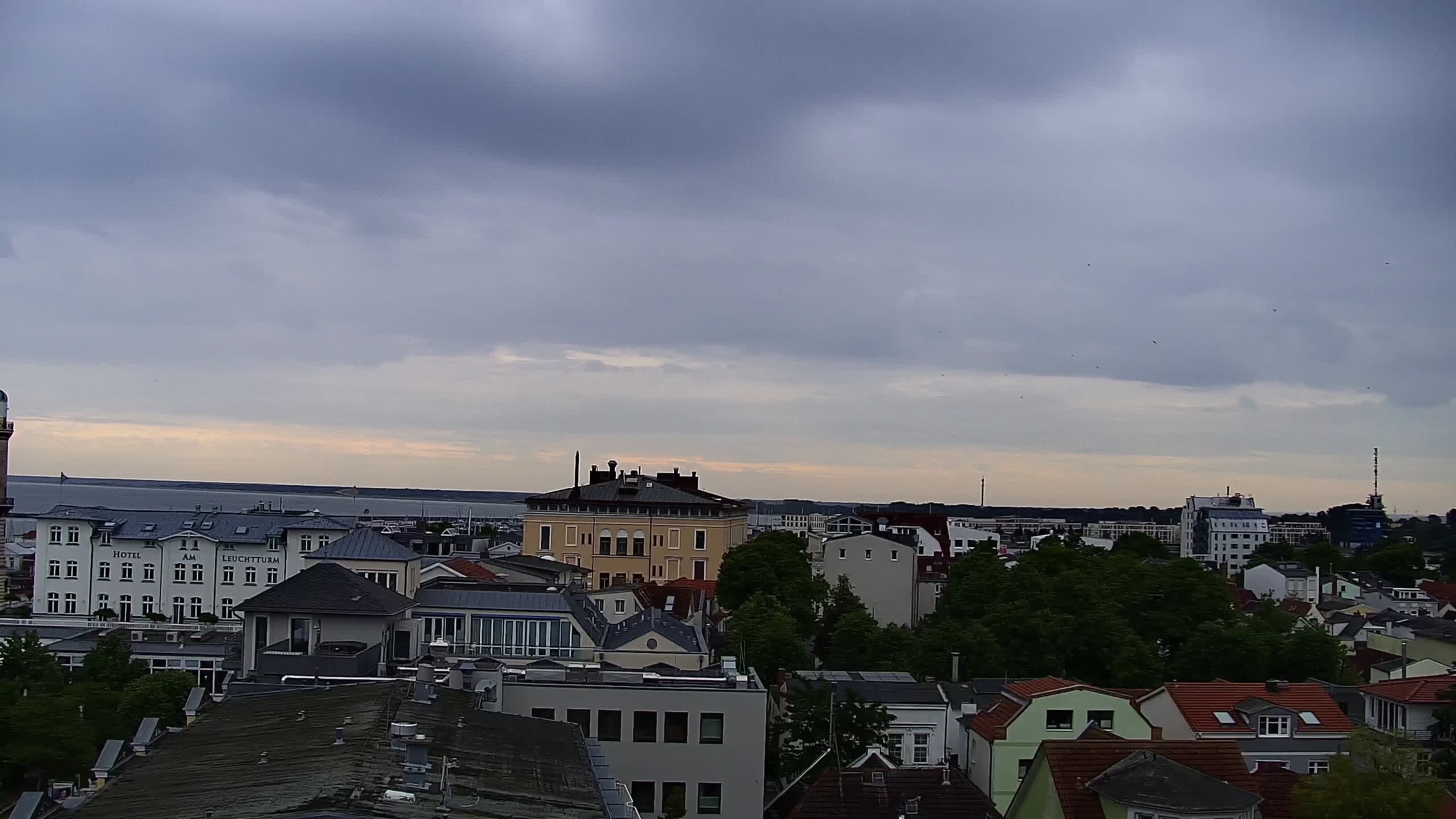 Archiv Foto Webcam Strand Warnemünde an der Ostsee