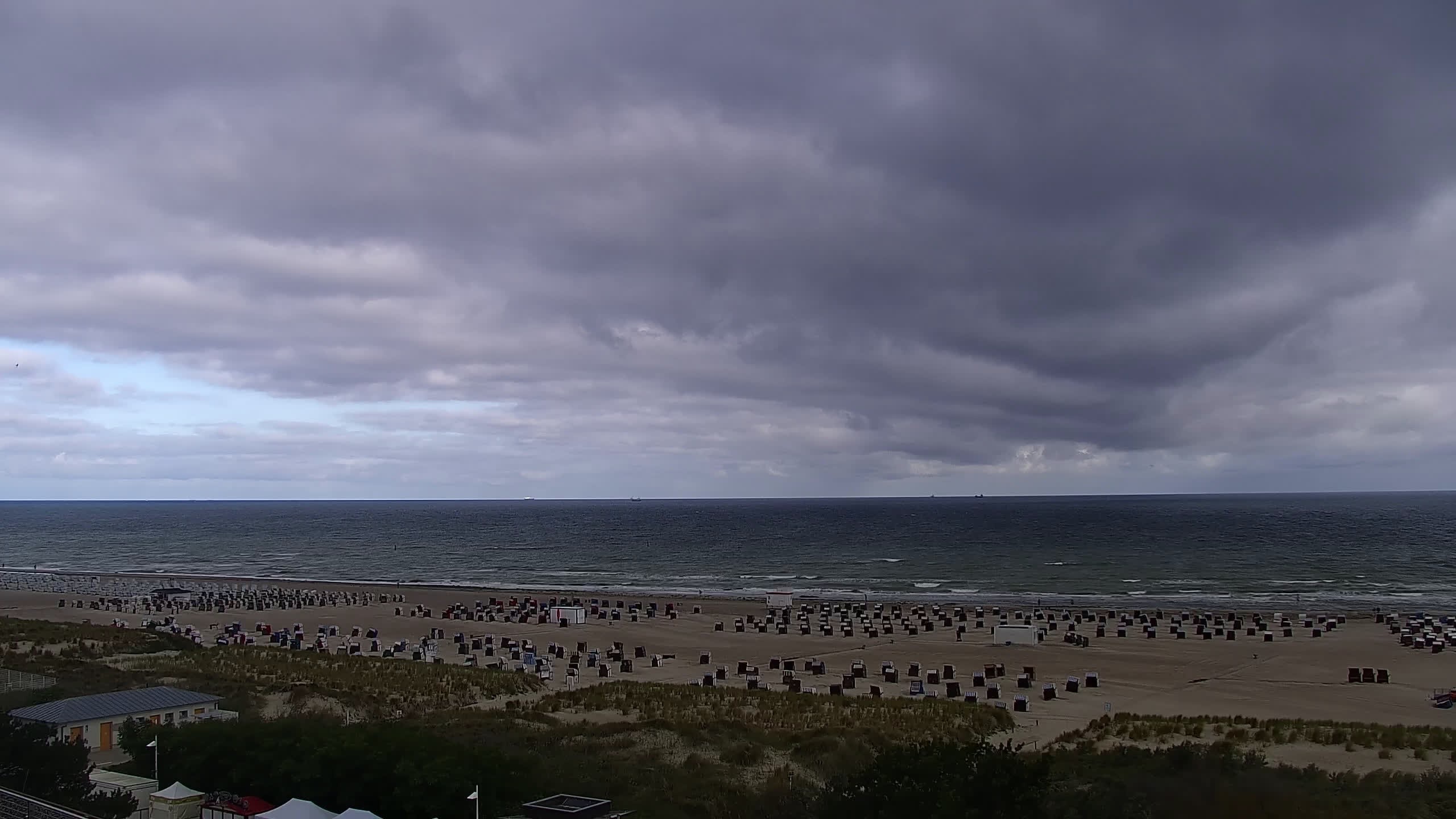 Archiv Foto Webcam Strand Warnemünde an der Ostsee