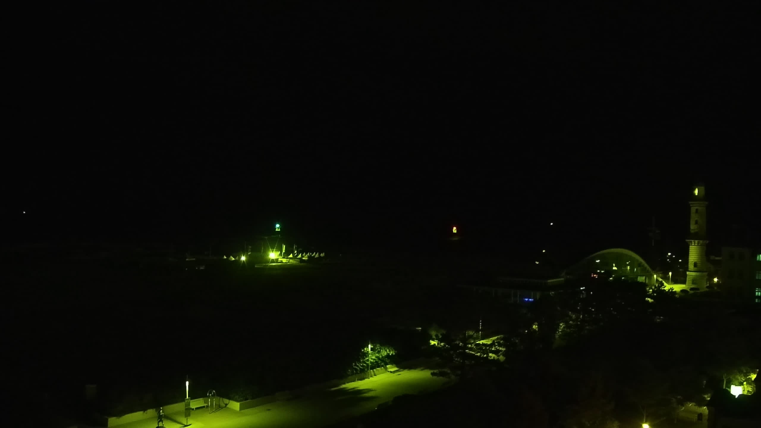 Archiv Foto Webcam Strand Warnemünde an der Ostsee