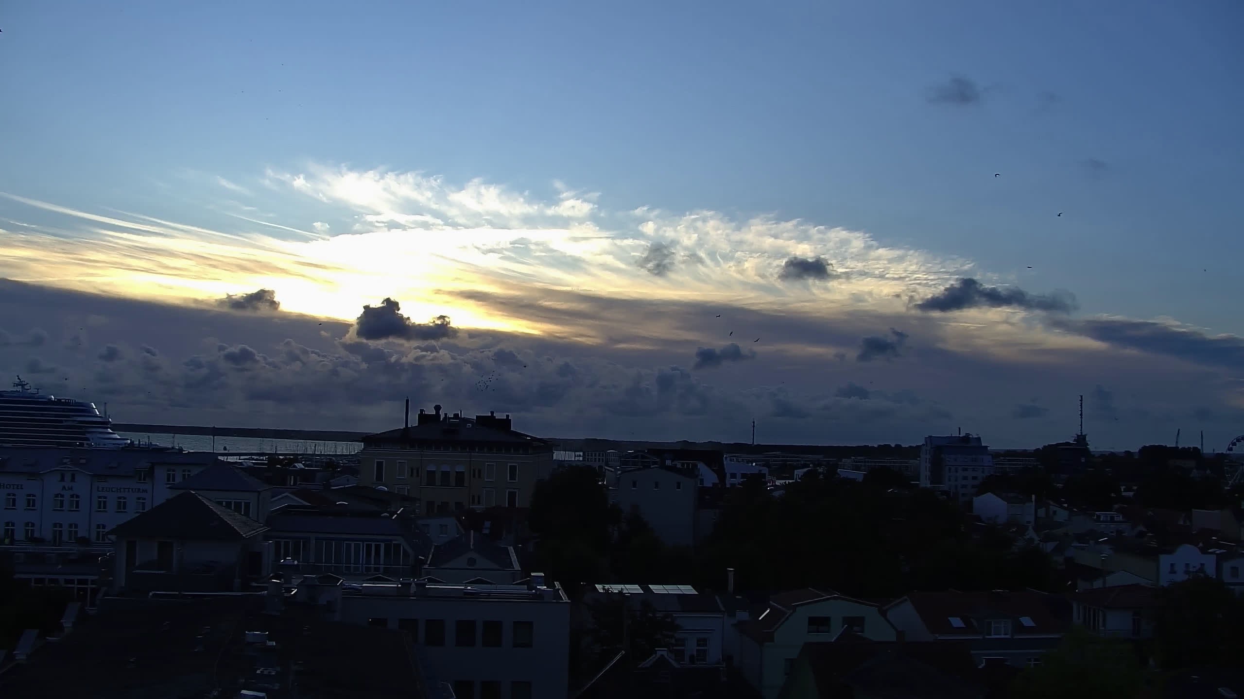 Archiv Foto Webcam Strand Warnemünde an der Ostsee