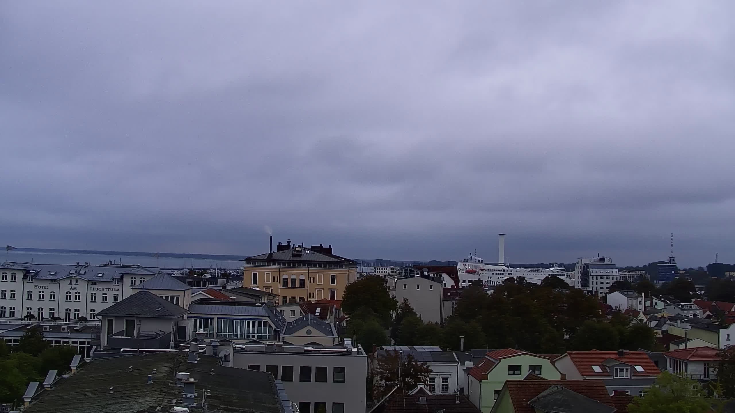 Archiv Foto Webcam Strand Warnemünde an der Ostsee