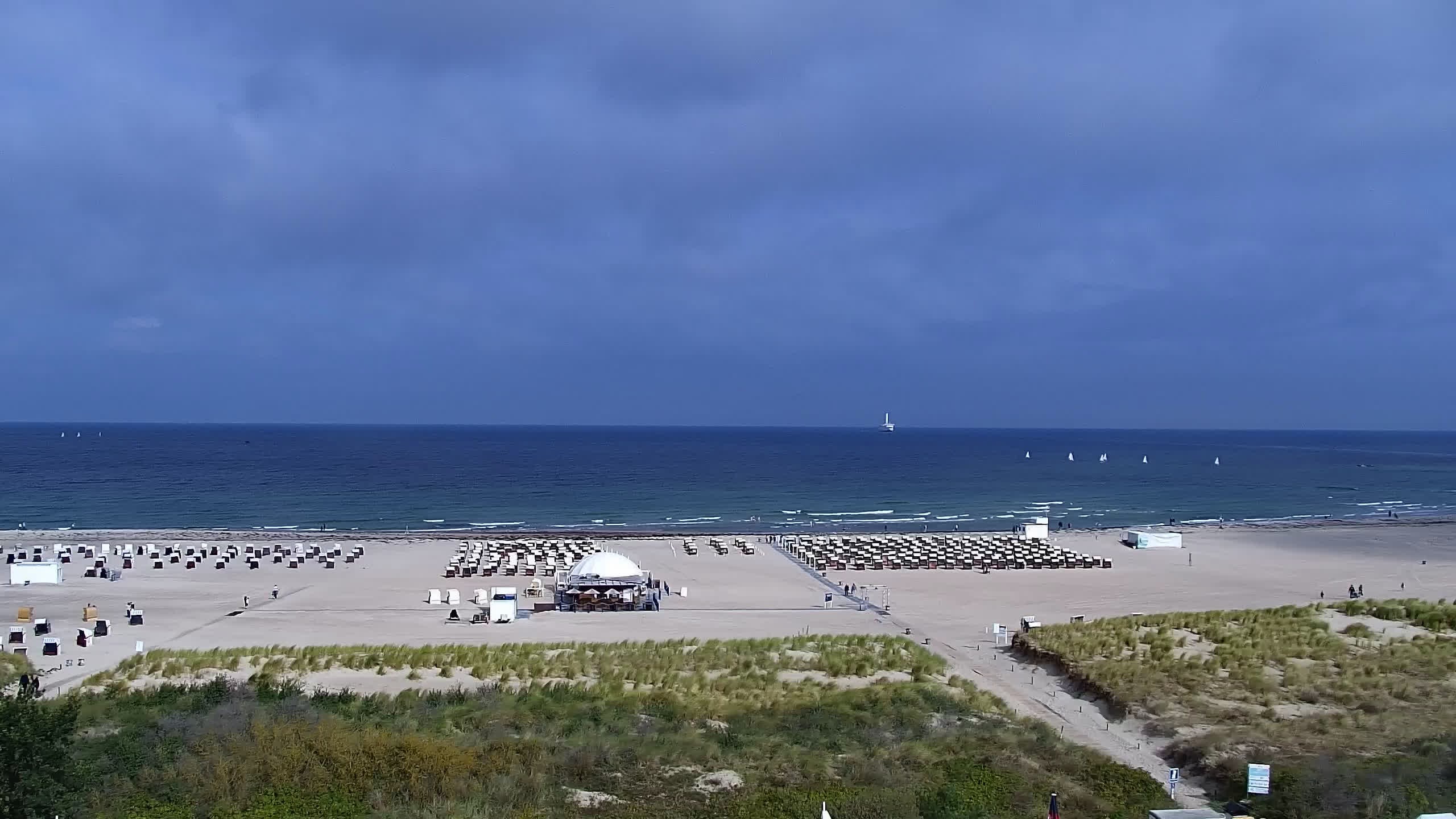 Archiv Foto Webcam Strand Warnemünde an der Ostsee