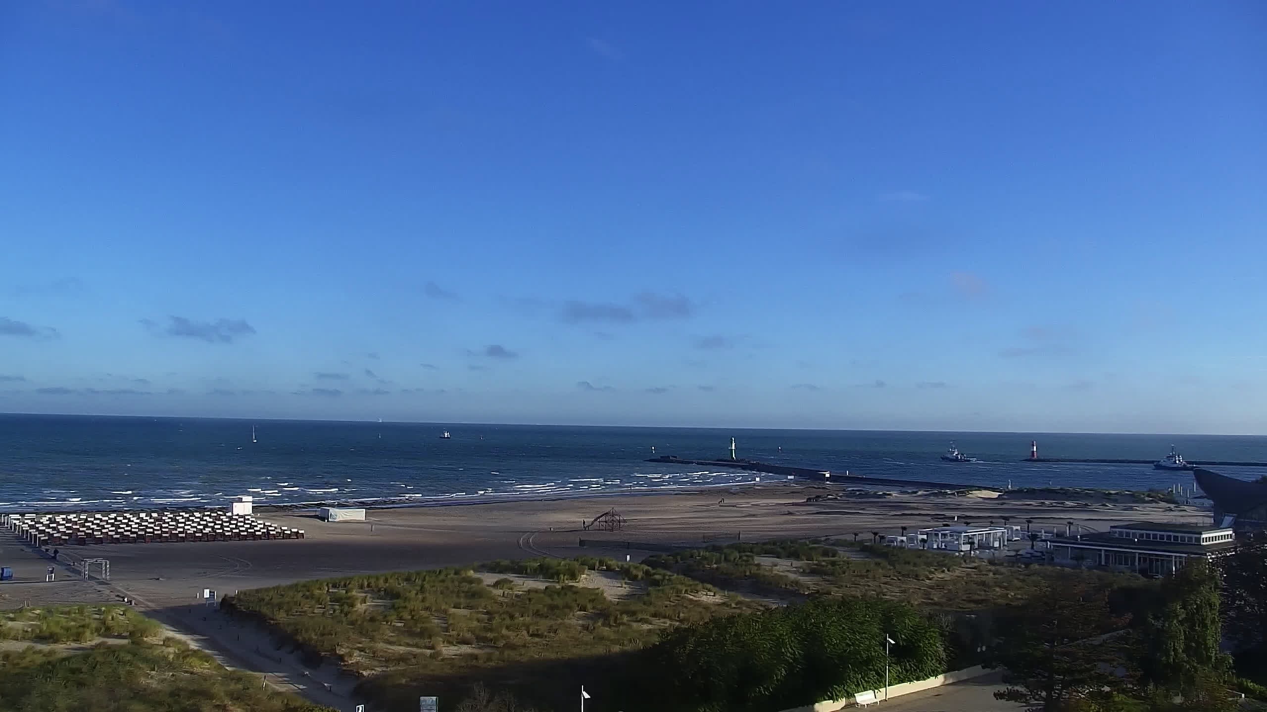 Archiv Foto Webcam Strand Warnemünde an der Ostsee
