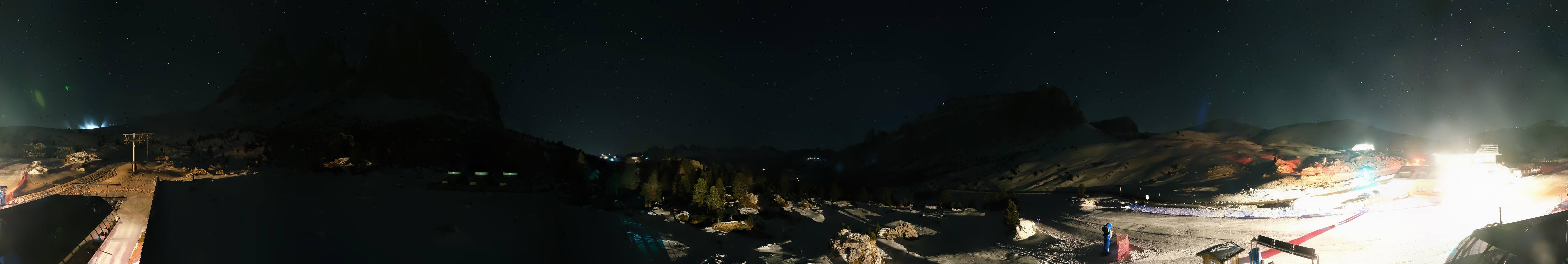 Archiv Foto Webcam Sasso Levante, Talstation