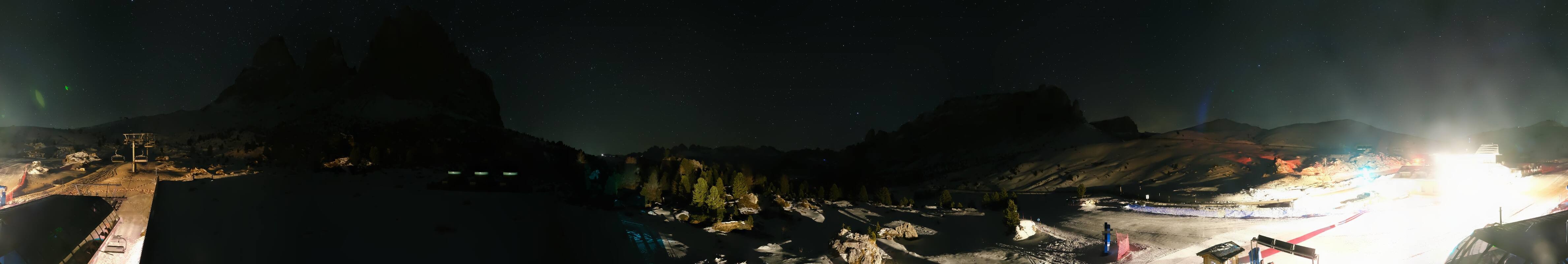 Archiv Foto Webcam Sasso Levante, Talstation