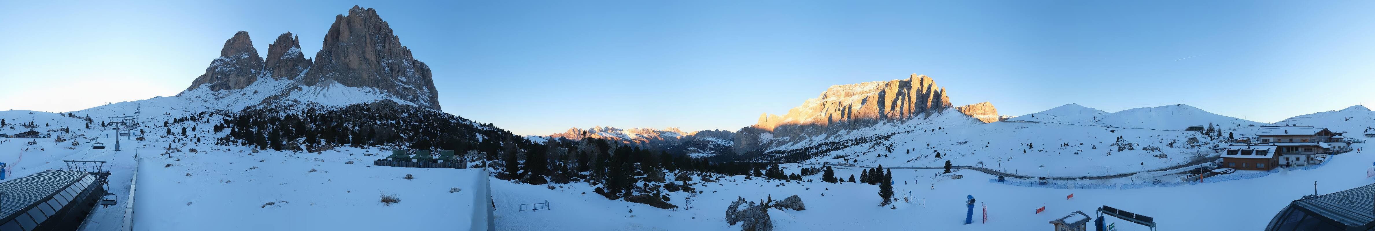 Archiv Foto Webcam Sasso Levante, Talstation