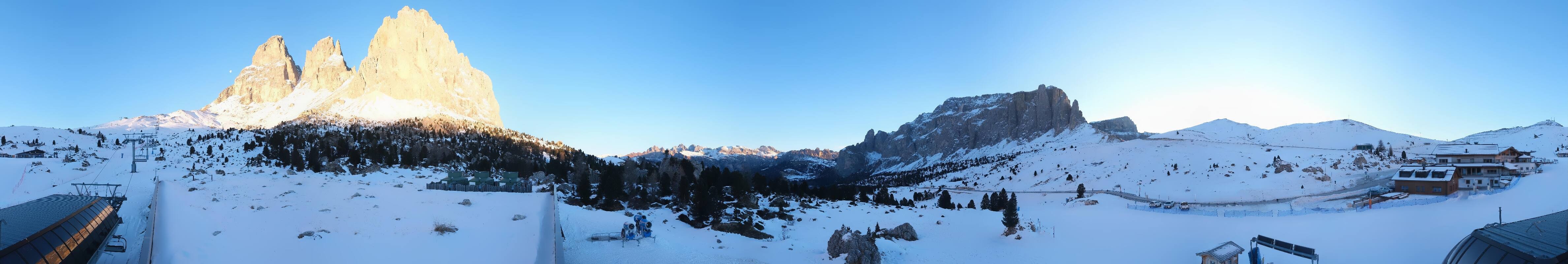 Archiv Foto Webcam Sasso Levante, Talstation