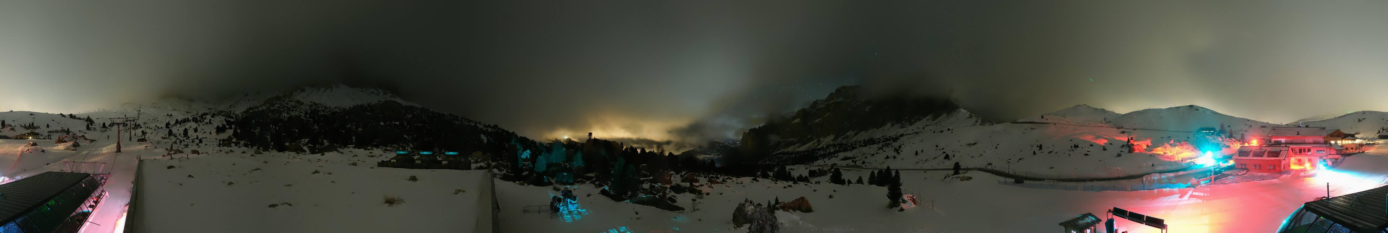 Archiv Foto Webcam Sasso Levante, Talstation