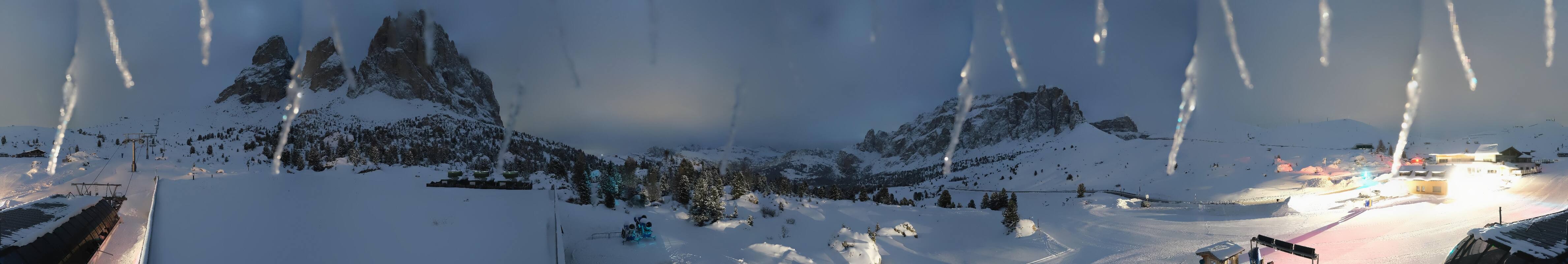 Archiv Foto Webcam Sasso Levante, Talstation